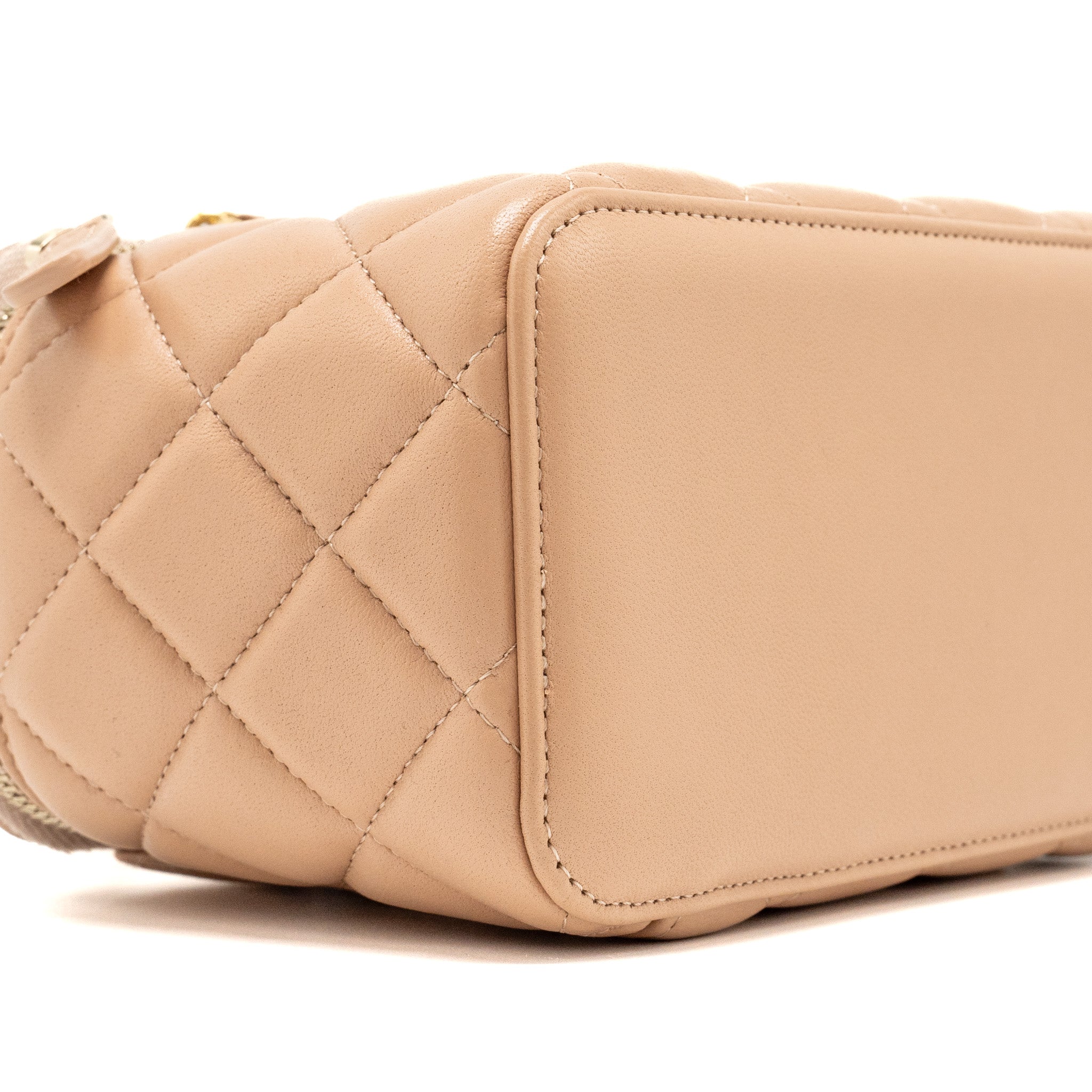 CHANEL TOP HANDLE LONG VANITY WITH CHAIN LAMBSKIN BEIGE BRUSHED GHW