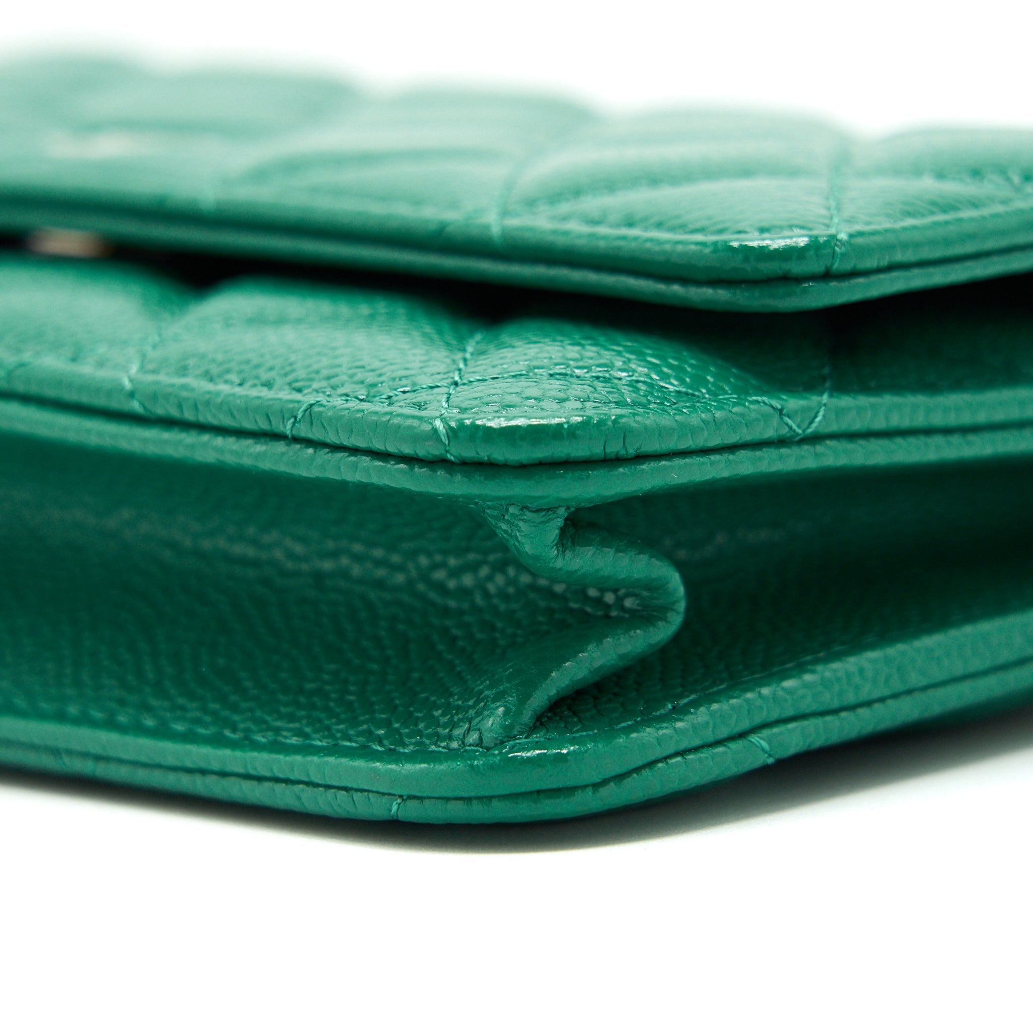 CHANEL CLASSIC WALLET ON CHAIN CAVIAR GREEN SHW