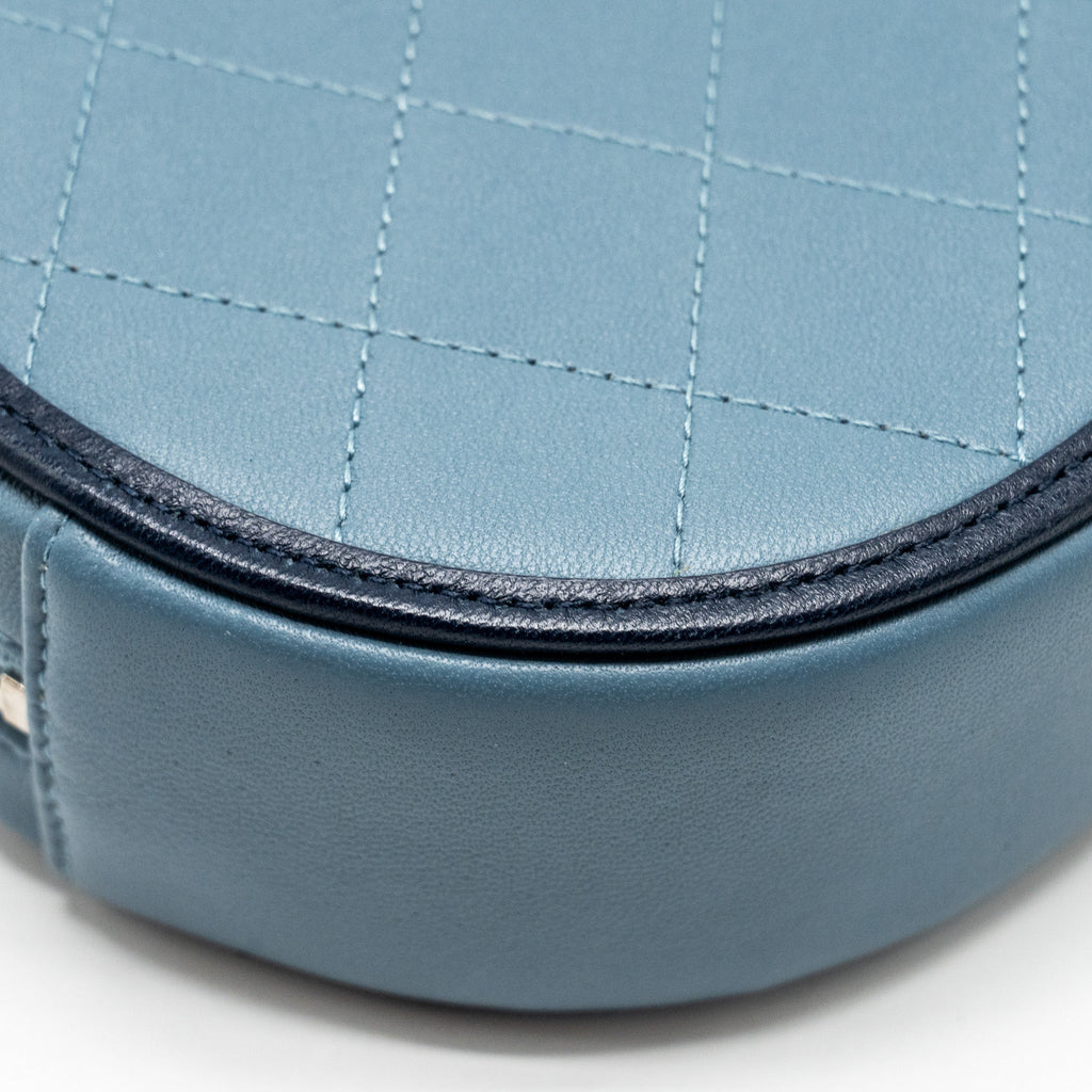 CHANEL ROUND CLUTCH WITH CHAIN LAMBSKIN MULTICOLOUR BLUE SHW