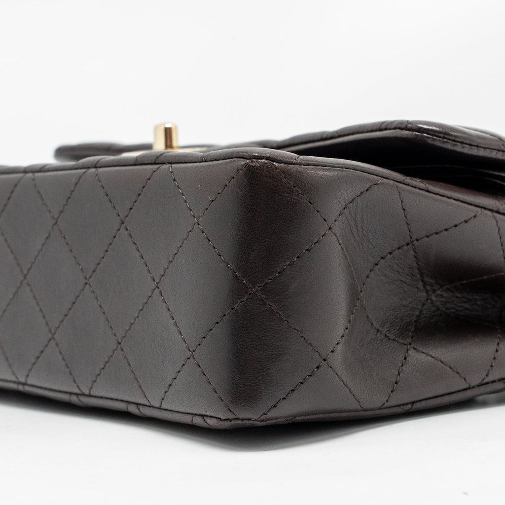 CHANEL SMALL CLASSIC DOUBLE FLAP BAG LAMBSKIN DARK BROWN LGHW (MICROCHIP)
