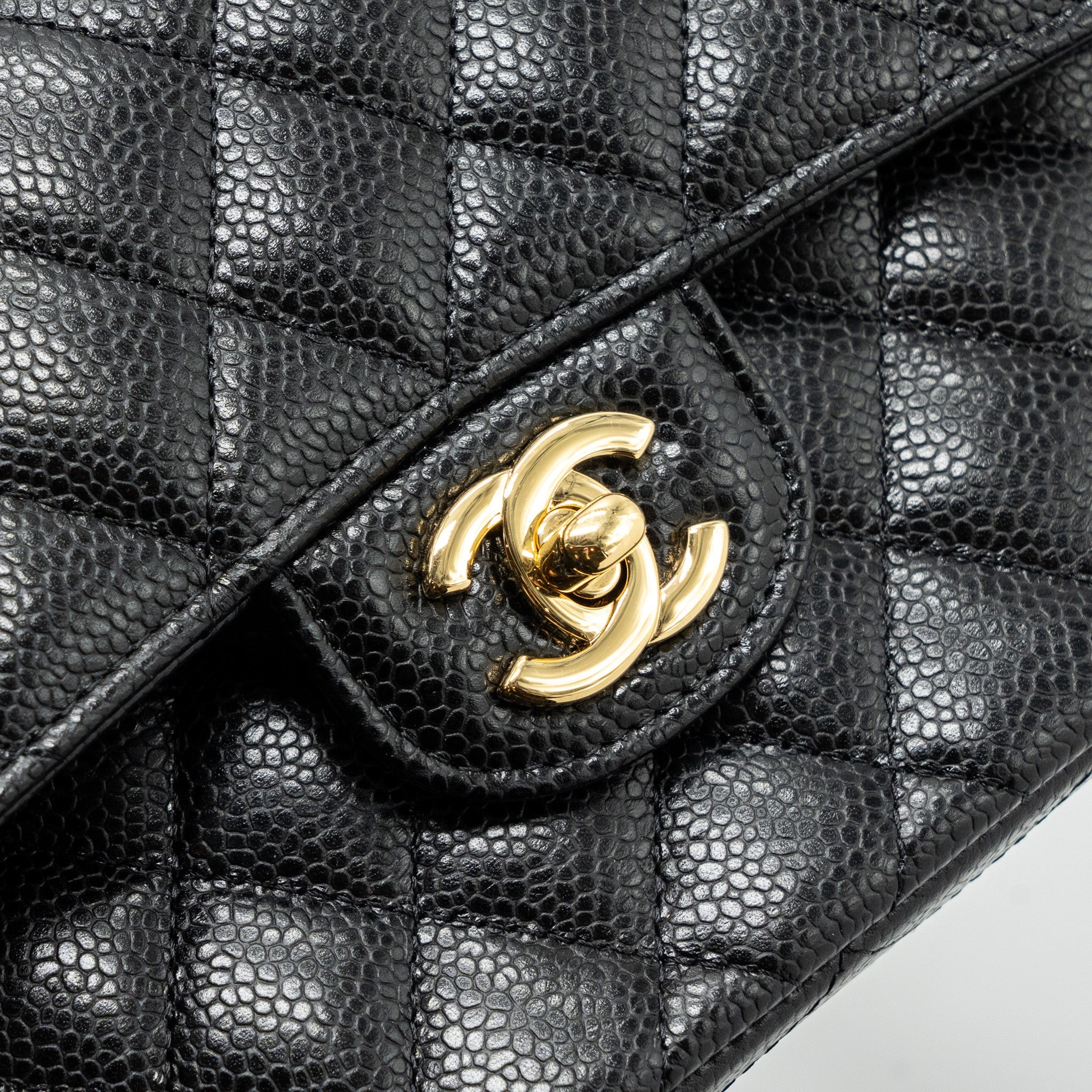 CHANEL SMALL CLASSIC DOUBLE FLAP BAG CAVIAR BLACK GHW(MICROCHIP)