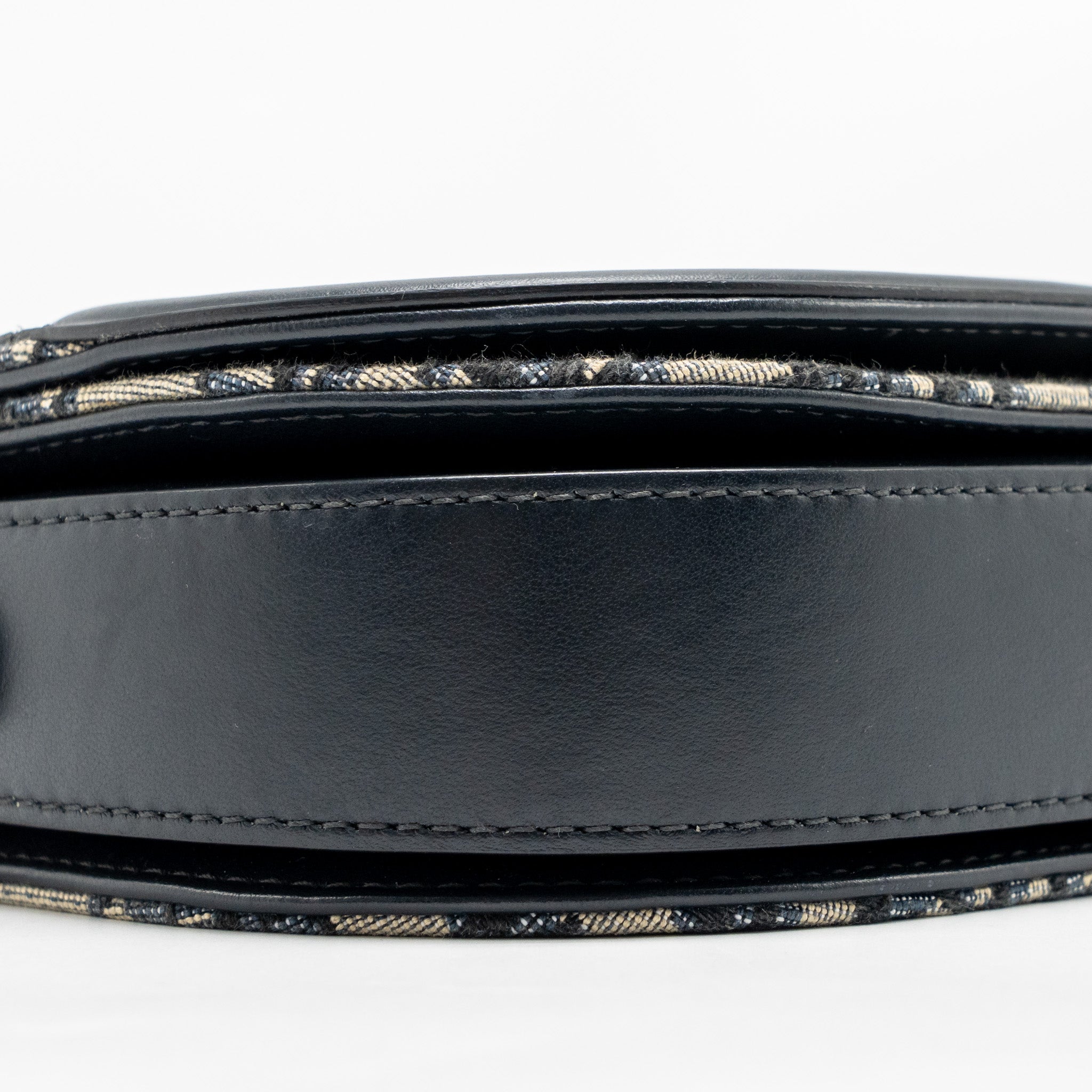 DIOR CD SIGNATURE CROSSBODY BAG OBLIQUE CANVAS NAVY GHW