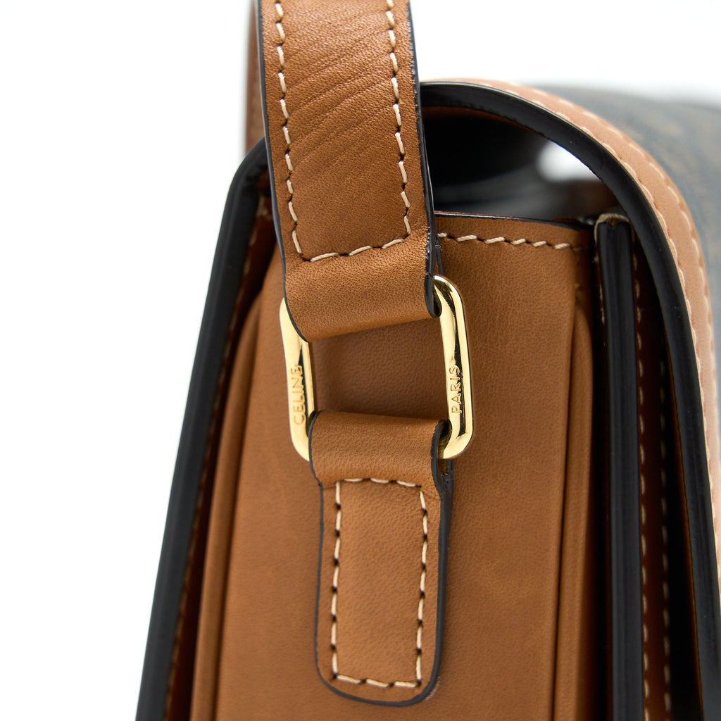 CELINE TEEN TRIOMPHE BAG IN TRIOMPHE CANVAS / NATURE CALFSKIN GHW