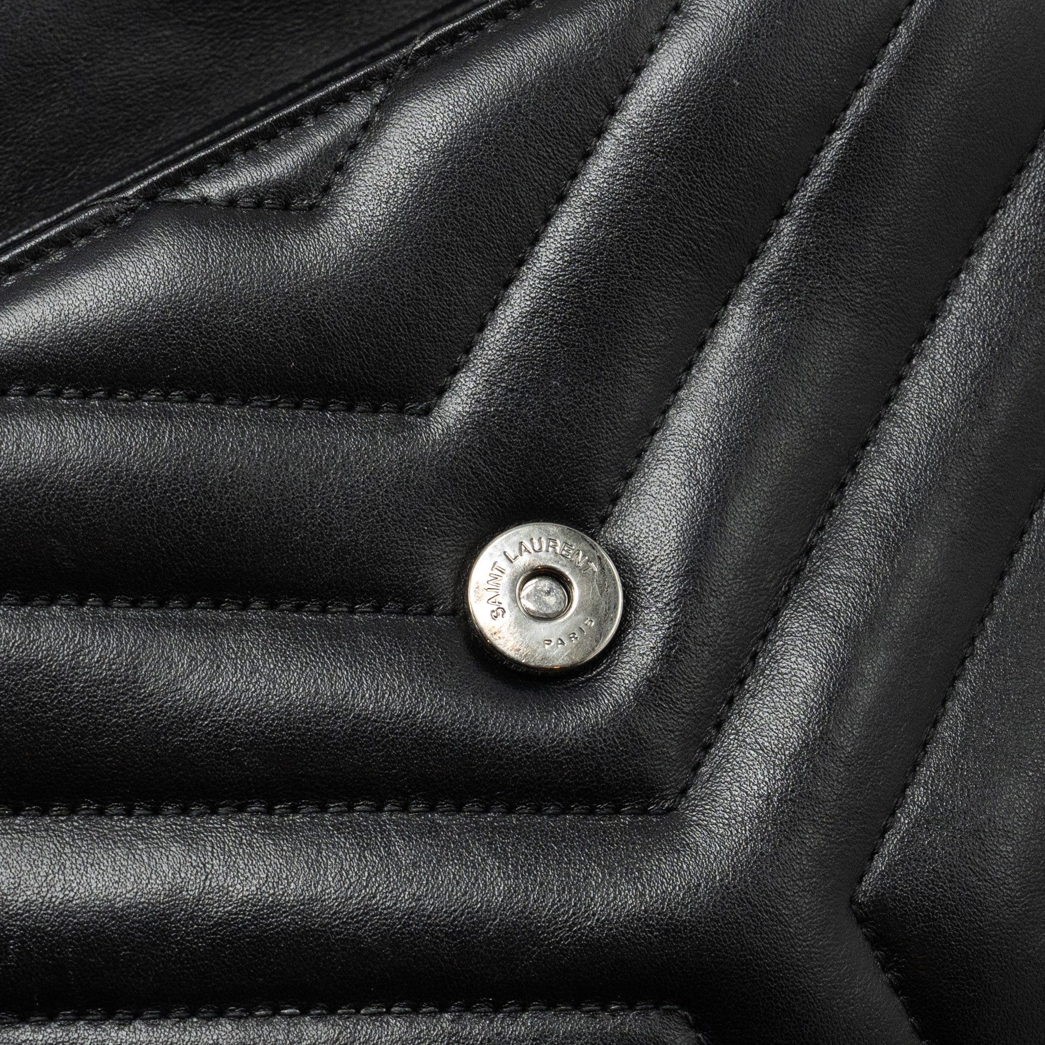 SAINT LAURENT/YSL SMALL LOULOU BAG CALFSKIN SO BLACK