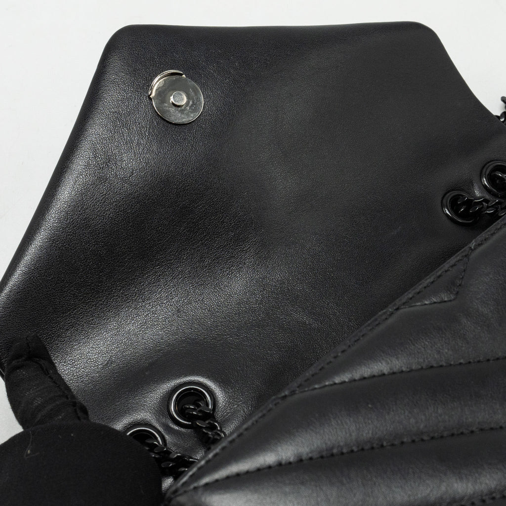 SAINT LAURENT/YSL SMALL LOULOU BAG CALFSKIN SO BLACK