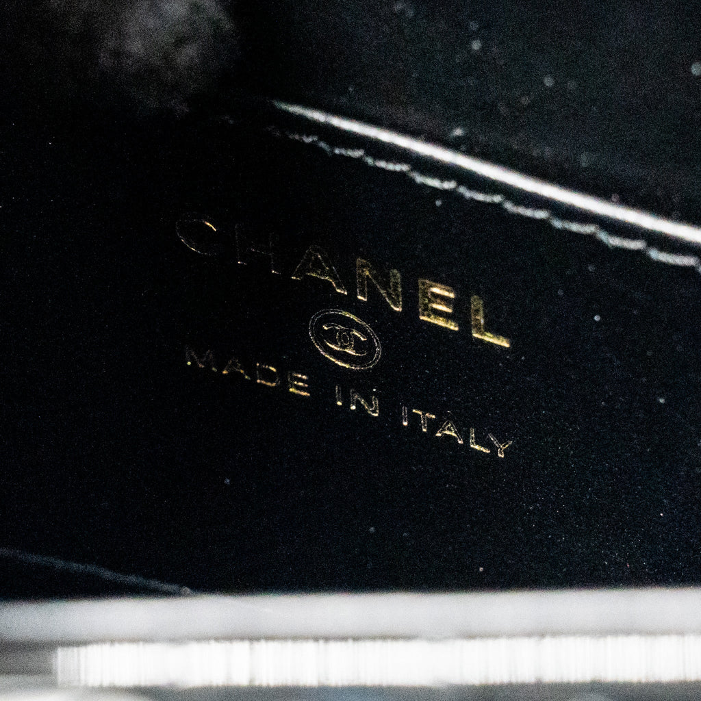 CHANEL ROUND CLUTCH PATENT LEATHER BLACK GHW (MICROCHIP)