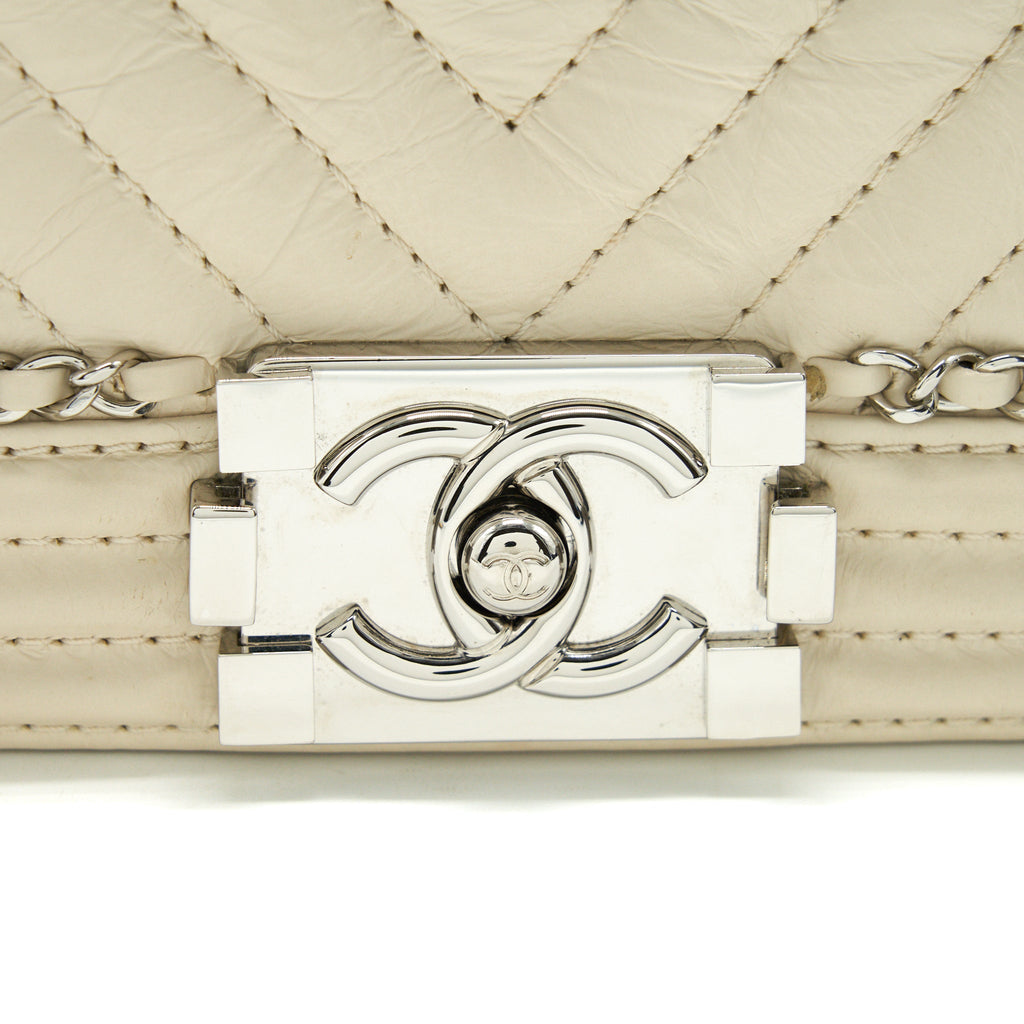 CHANEL MEDIUM BOY BAG CHEVRON LIMITED CALFSKIN IVORY SHW