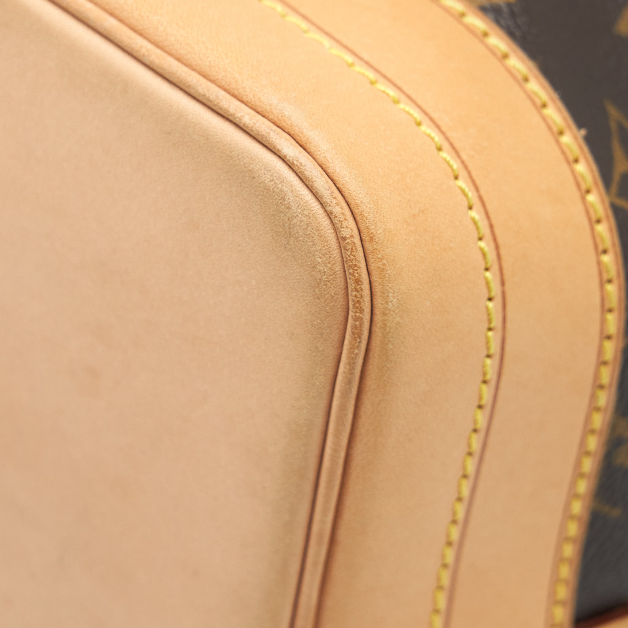 LOUIS VUITTON NEO NOE GM MONOGRAM CANVAS YEAR 2011