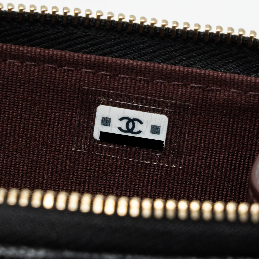 CHANEL L ZIPPER CARD HOLDER CAVIAR BLACK GHW (MICROCHIP )