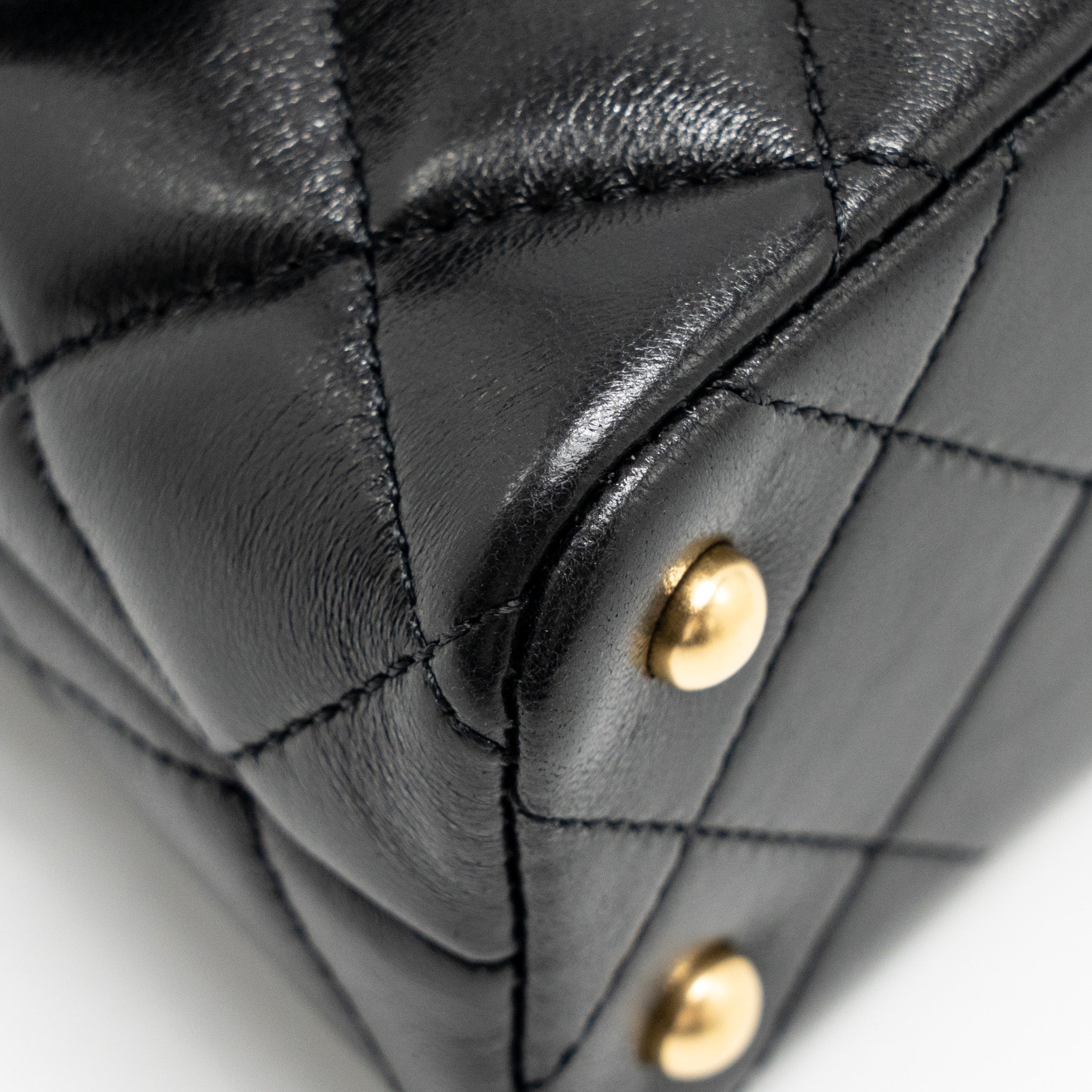 CHANEL 25P TOP HANDLE FLAP BAG SHINY LAMBSKIN BLACK GHW(MICROCHIP)
