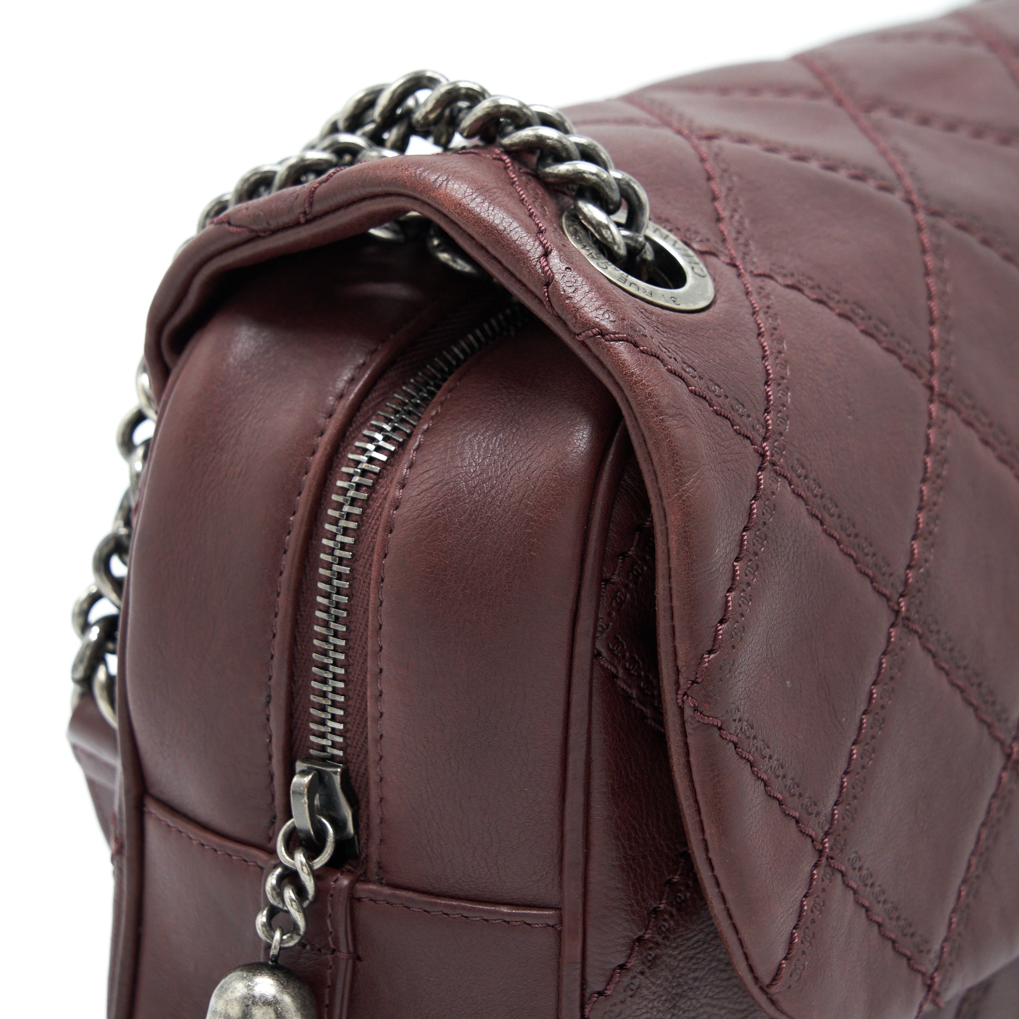 CHANEL JUMBO QUILTED FLAP BAG CALFSKIN BURGUNDY RUTHENIUM HARDWARE