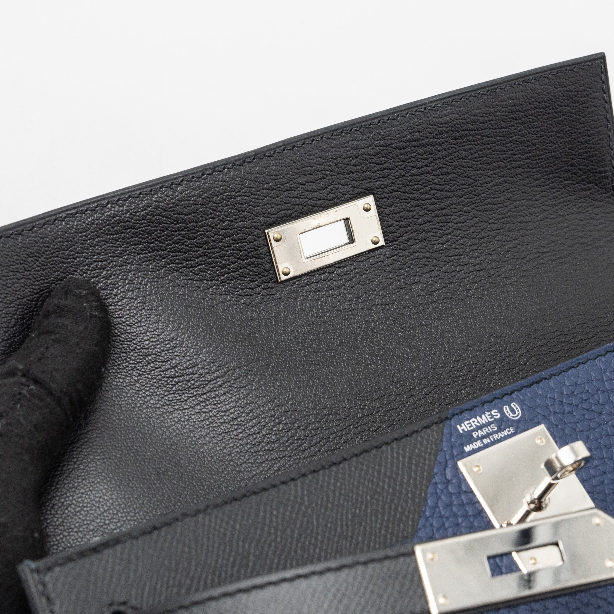 HERMES KELLY 28 LETTER C SPECIAL ORDER EPSOM/TOGO/CHÈVRE MYSORE BLACK/BLUE SHW
