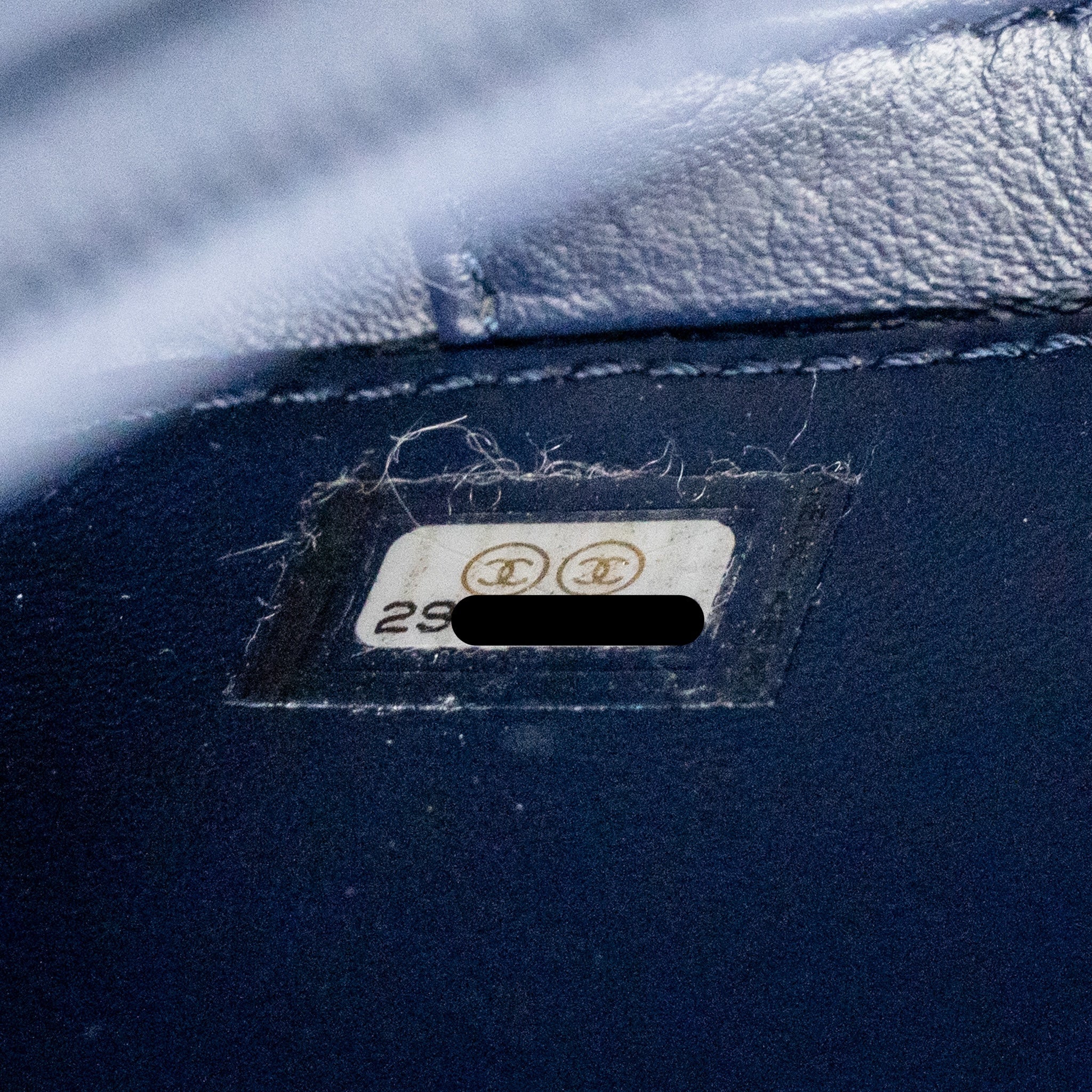 CHANEL CC TOP HANDLE VANITY CASE CAVIAR NAVY BLUE GHW