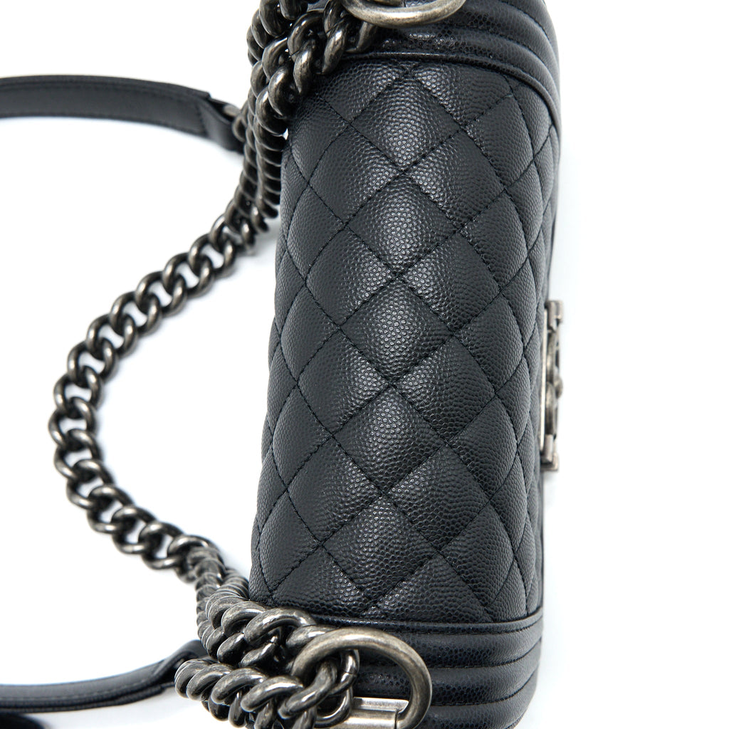 CHANEL SMALL BOY BAG CAVIAR BLACK RUTHENIUM SHW (MICROCHIP)