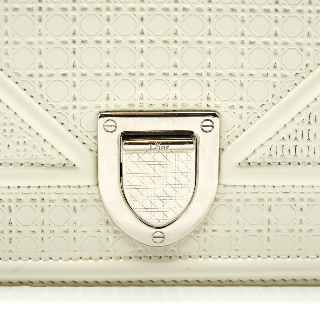 DIOR MINI DIORAMA BAG WHITE WITH SHW