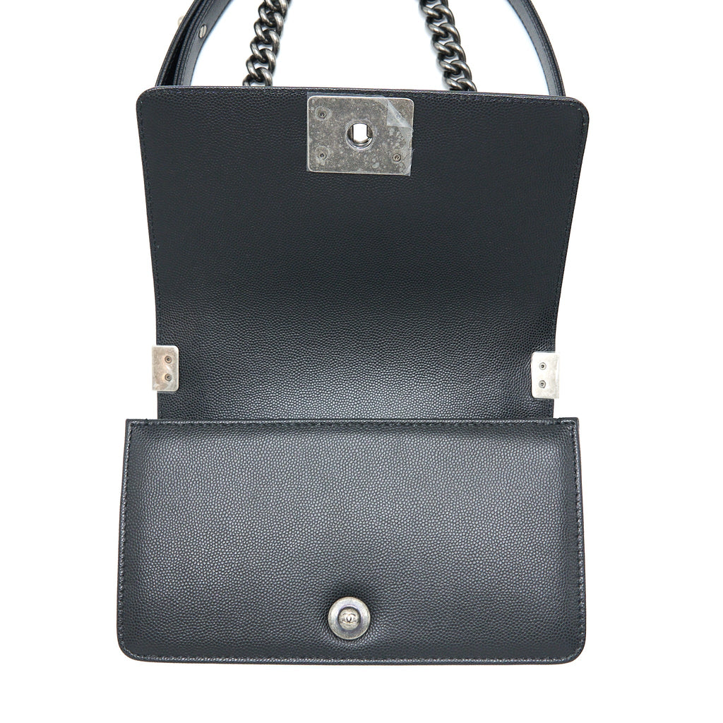 CHANEL SMALL BOY BAG CAVIAR BLACK RUTHENIUM SHW (MICROCHIP)
