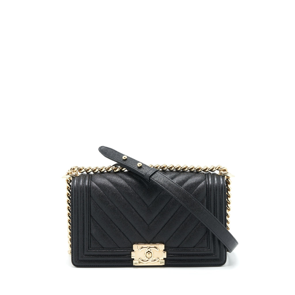CHANEL MEDIUM BOY CHEVRON CAVIAR BLACK LGHW