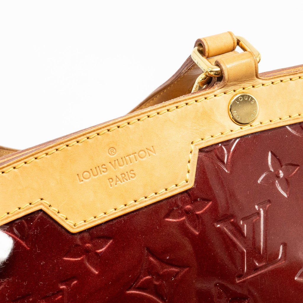 LOUIS VUITTON VERNIS BREA PATENT BURGUNDY AMARANTE GHW