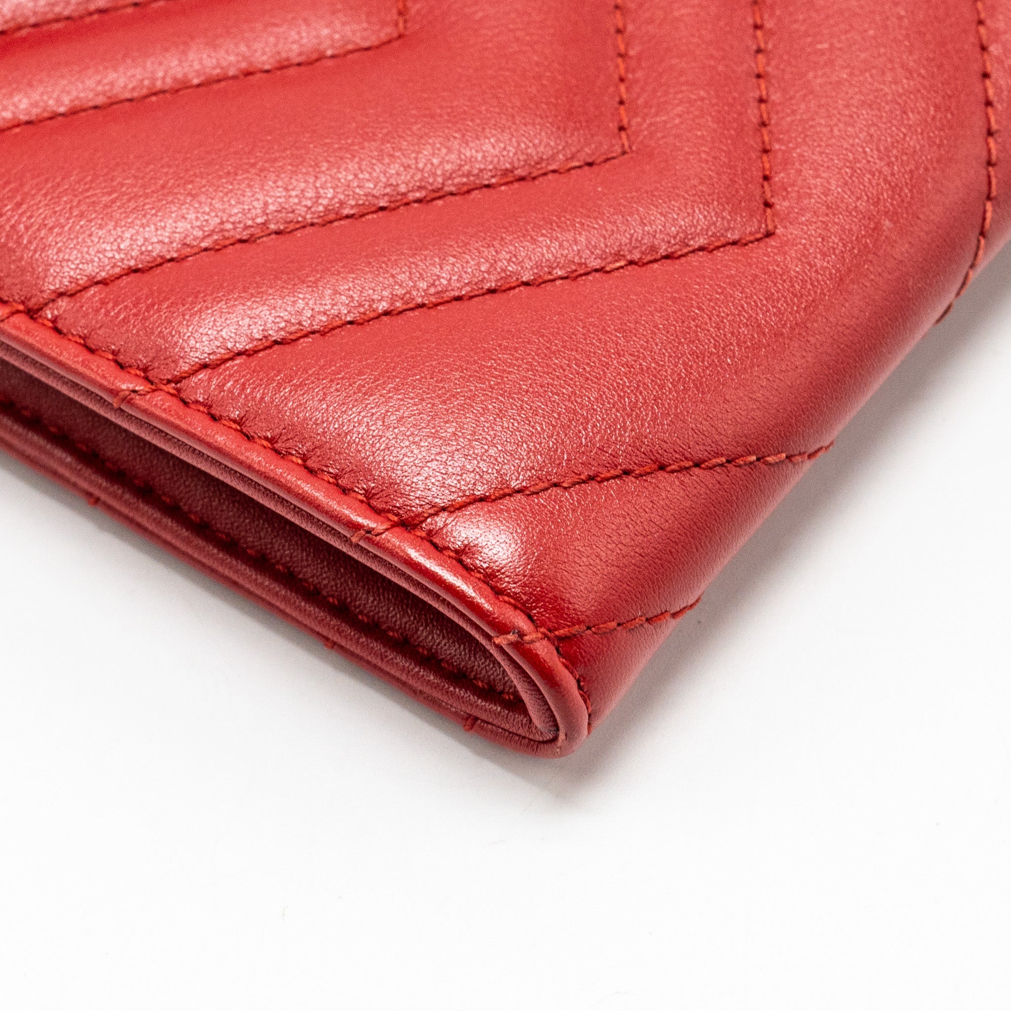 GUCCI MARMONT FLAP WALLET WITH CHAIN CALFSKIN RED GHW