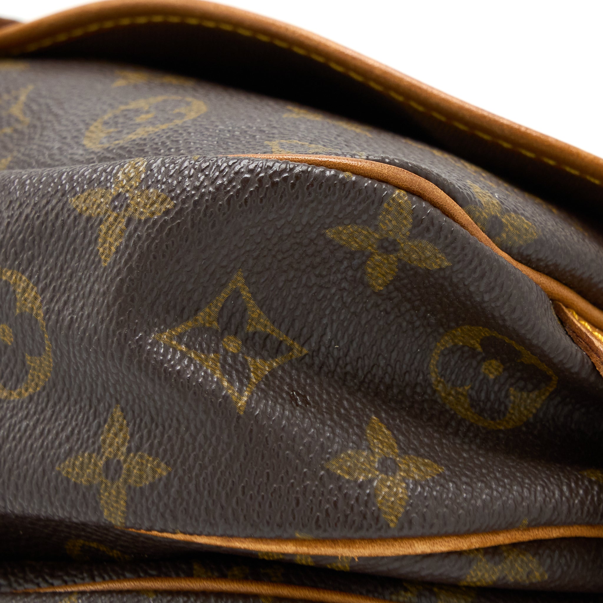 LOUIS VUITTON VINTAGE SAUMUR CLOTH CROSSBODY BAG MONOGRAM CANVAS GHW