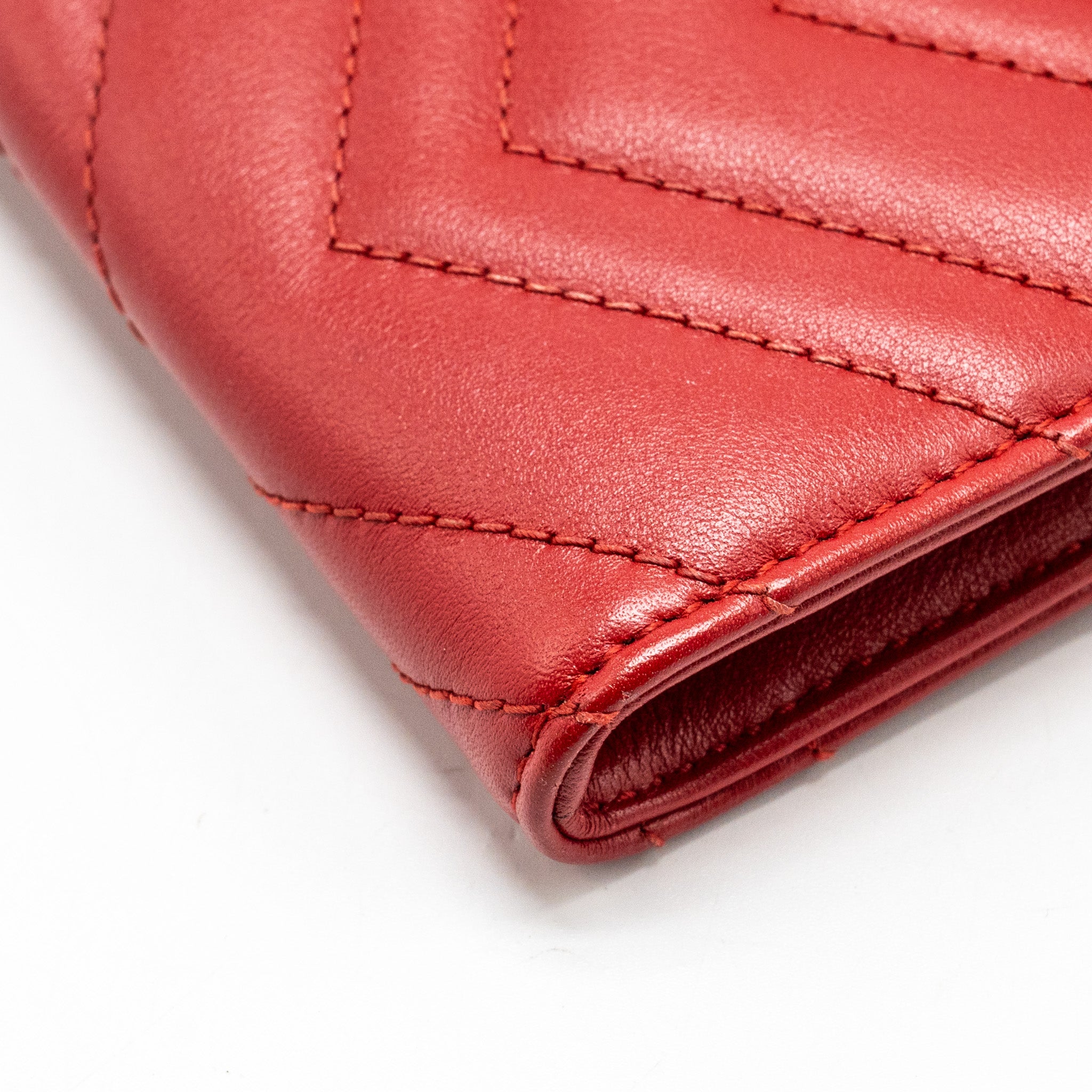 GUCCI MARMONT FLAP WALLET WITH CHAIN CALFSKIN RED GHW
