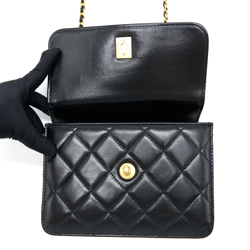 CHANEL 23P FLAP BAG WITH TOP HANDLE SHINY CALFSKIN BLACK GHW (MICROCHIP)