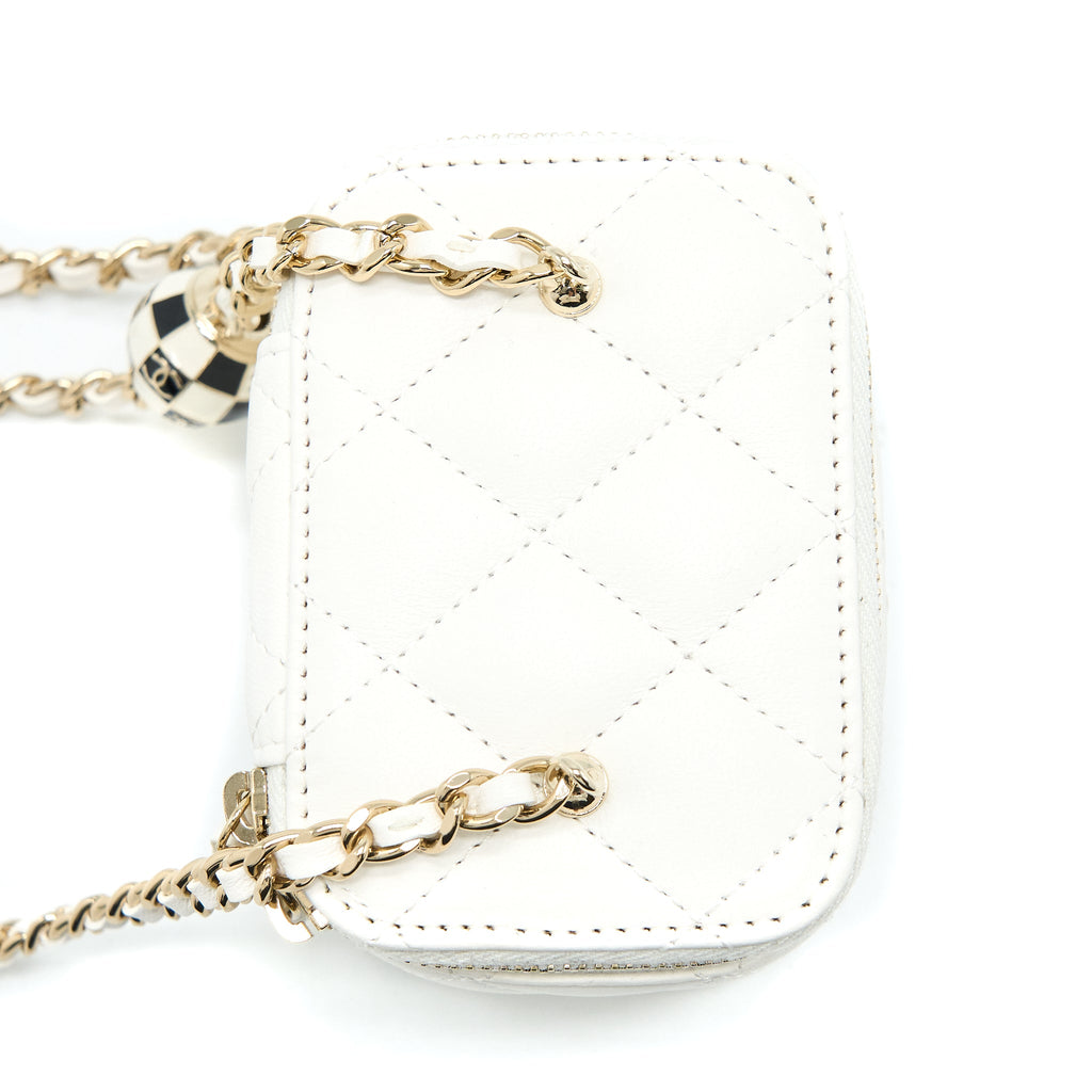 CHANEL 23C PEARL CRUSH MINI VANITY WITH CHAIN LAMBSKIN WHITE LGHW (MICROCHIP)