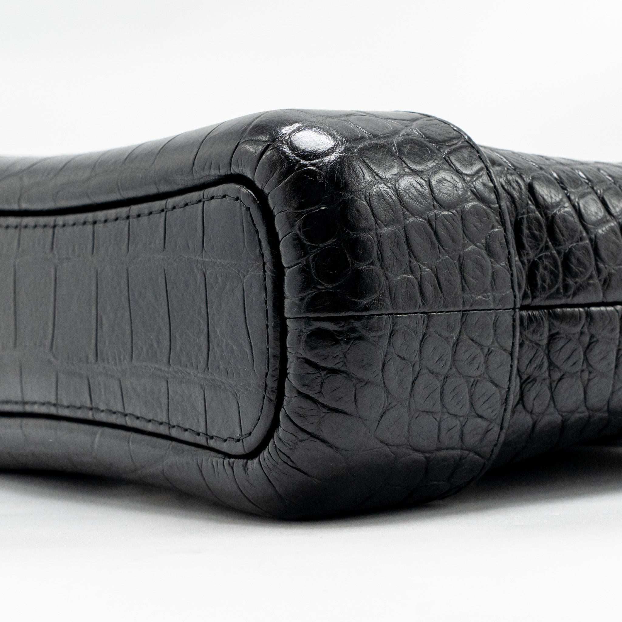 CHANEL SMALL GABRIELLE HOBO BAG WITH TOP HANDLE CROC-EMBOSSED CALFSKIN BLACK MULTICOLOURED HARDWARE