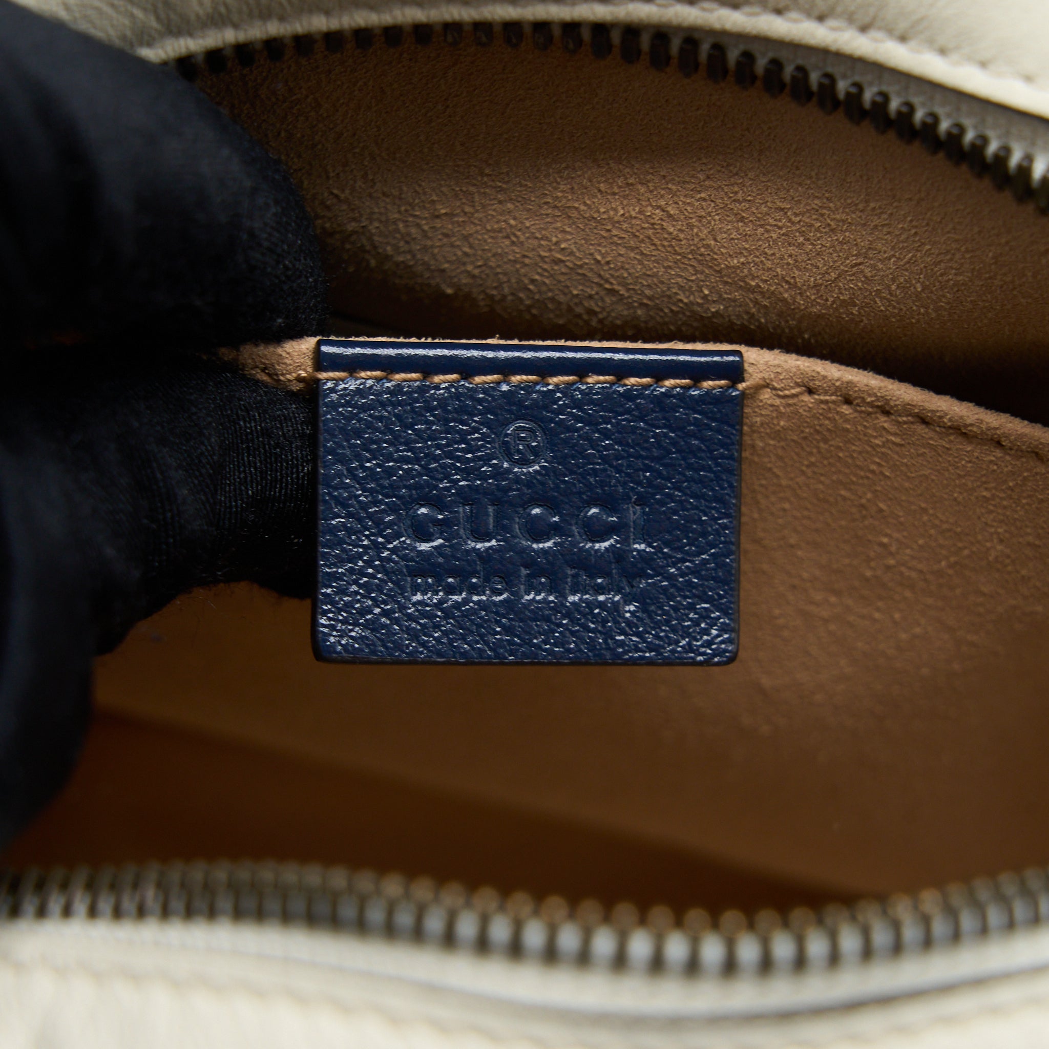 GUCCI MARMONT CAMERA BAG CALFSKIN WHITE GHW