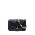 CHANEL QUILTED CC PEARL LOGO SHOULDER FLAP BAG WITH CHAIN