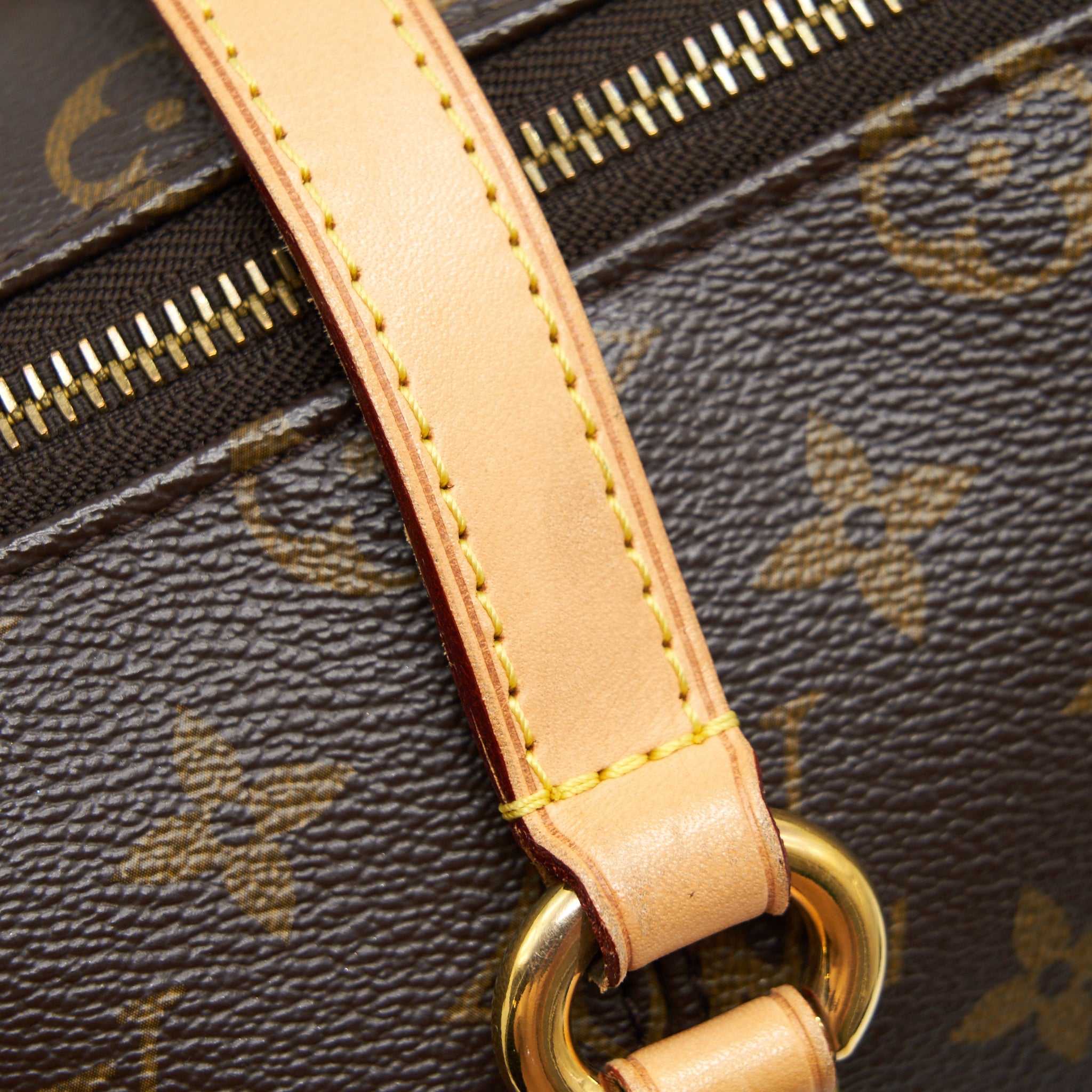 LOUIS VUITTON MONOGRAM CANVAS TOTALLY MM