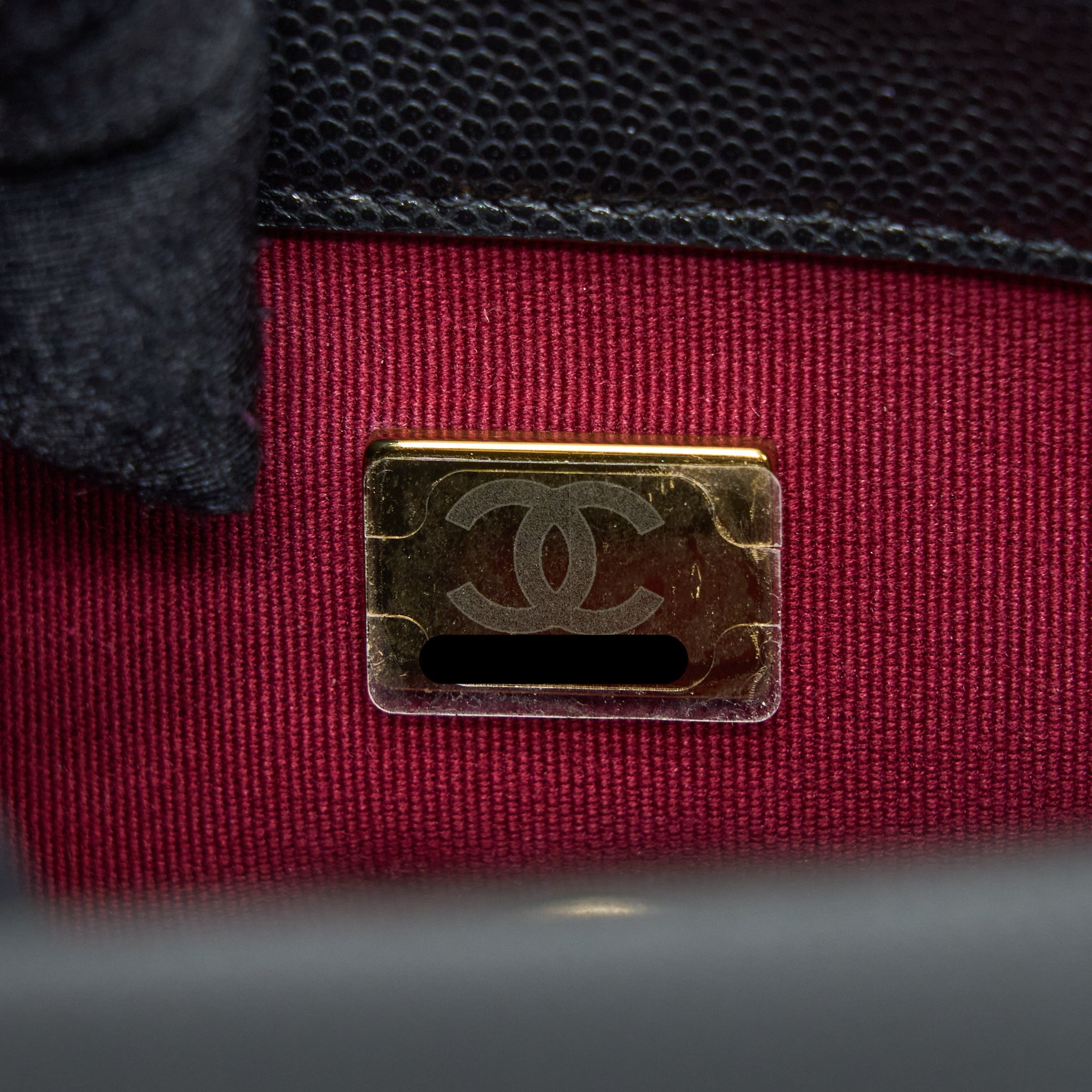 CHANEL 22A SQUARE FLAP BAG CAVIAR BLACK GHW (MICROCHIP)
