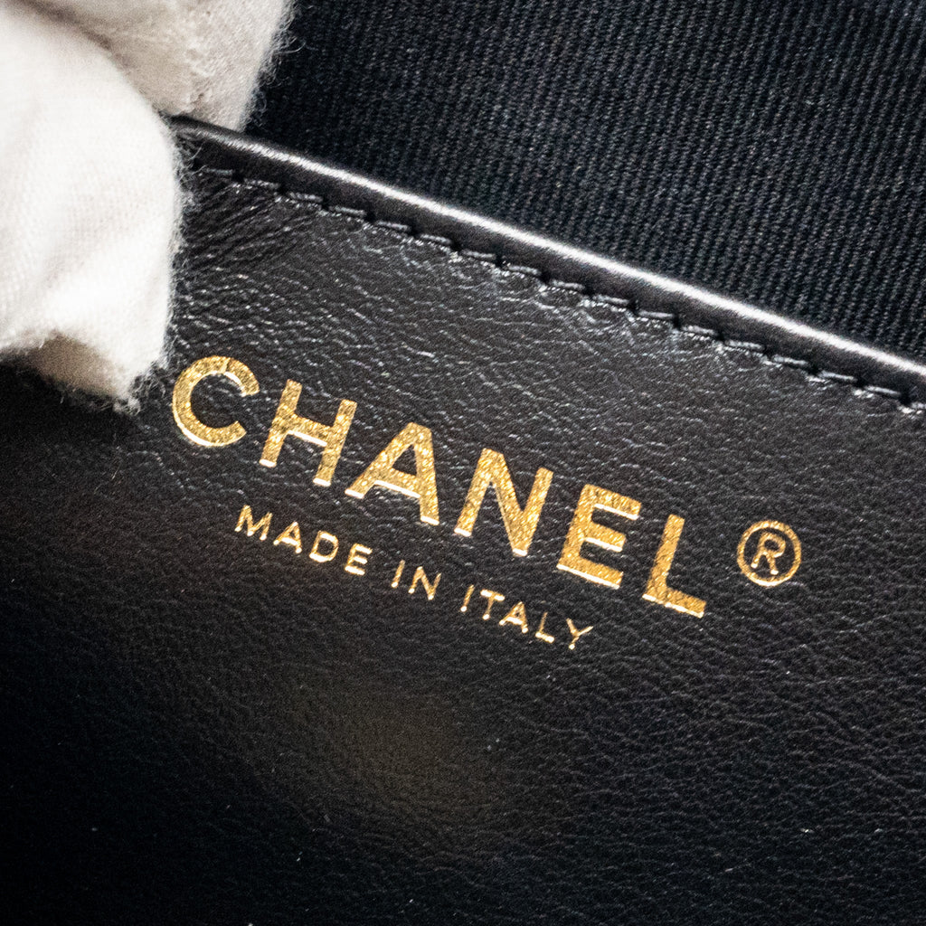 CHANEL 23K HOBO SHOULDER BAG CALFSKIN BLACK GHW (MICROCHIP)