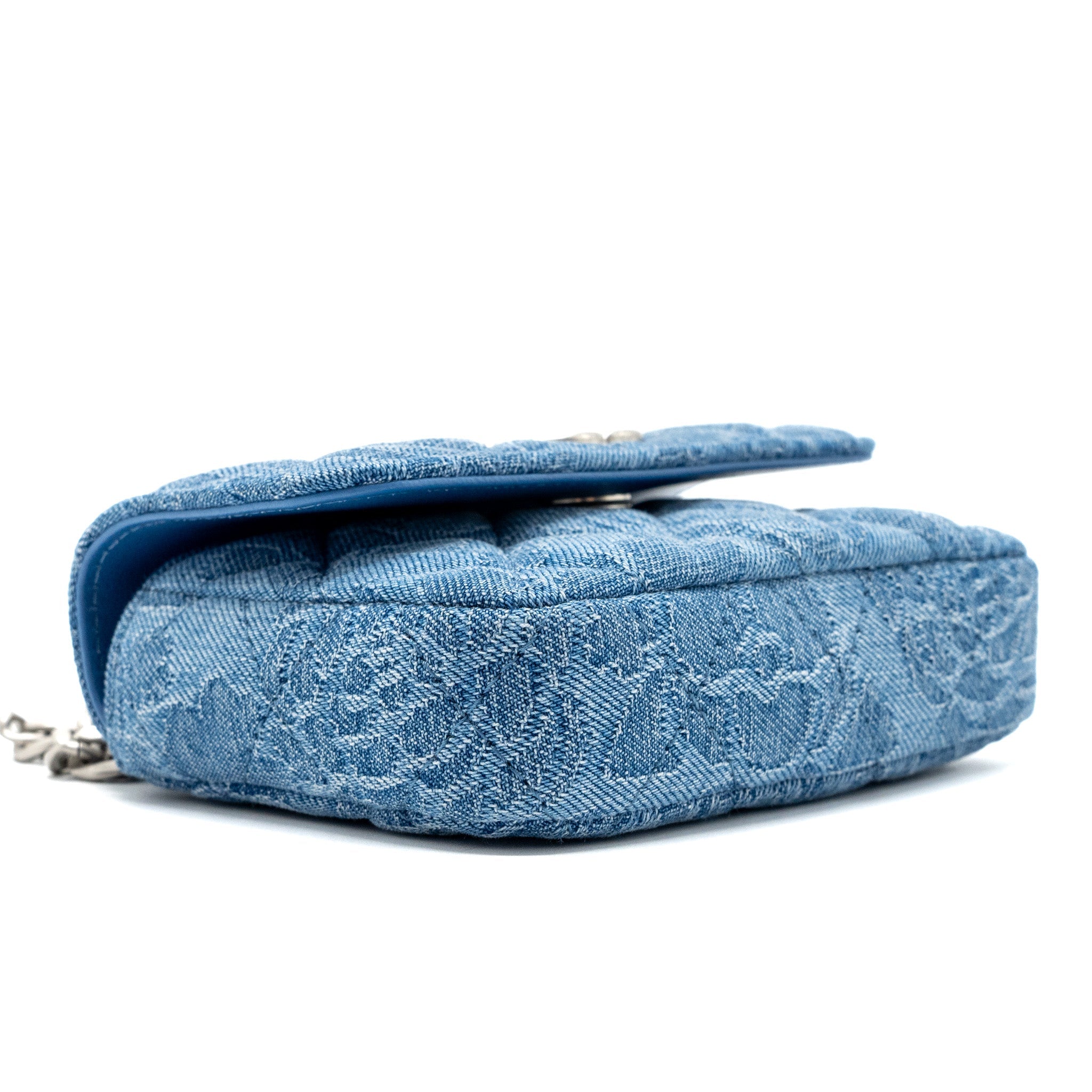 CHANEL COCO LOVE MINI CLUTCH WITH CHAIN DENIM BLUE SHW(MICROCHIP)