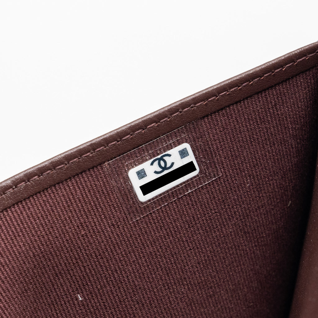 CHANEL CLASSIC COMPACT WALLET CAVIAR BLACK GHW (MICROCHIP)
