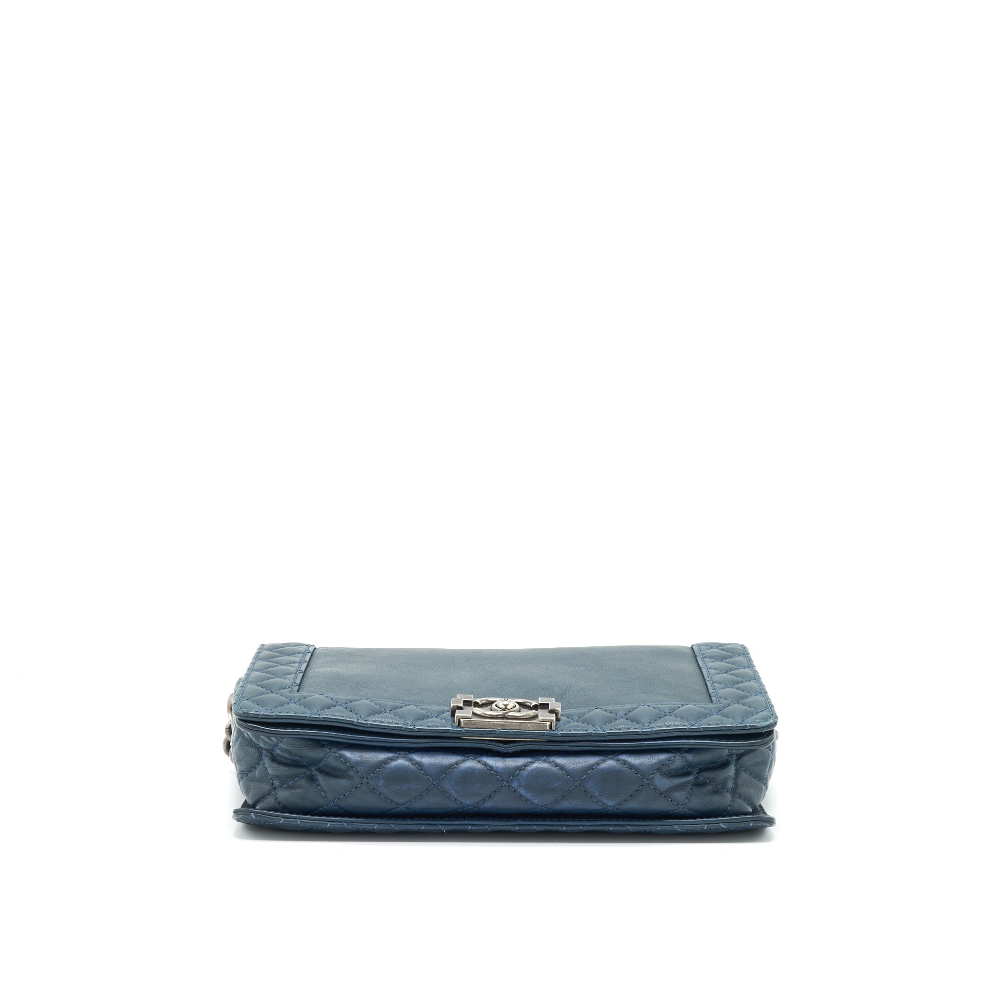 CHANEL BOY BAG SOFT CALFSKIN DARK BLUE RUTHENIUM HARDWARE