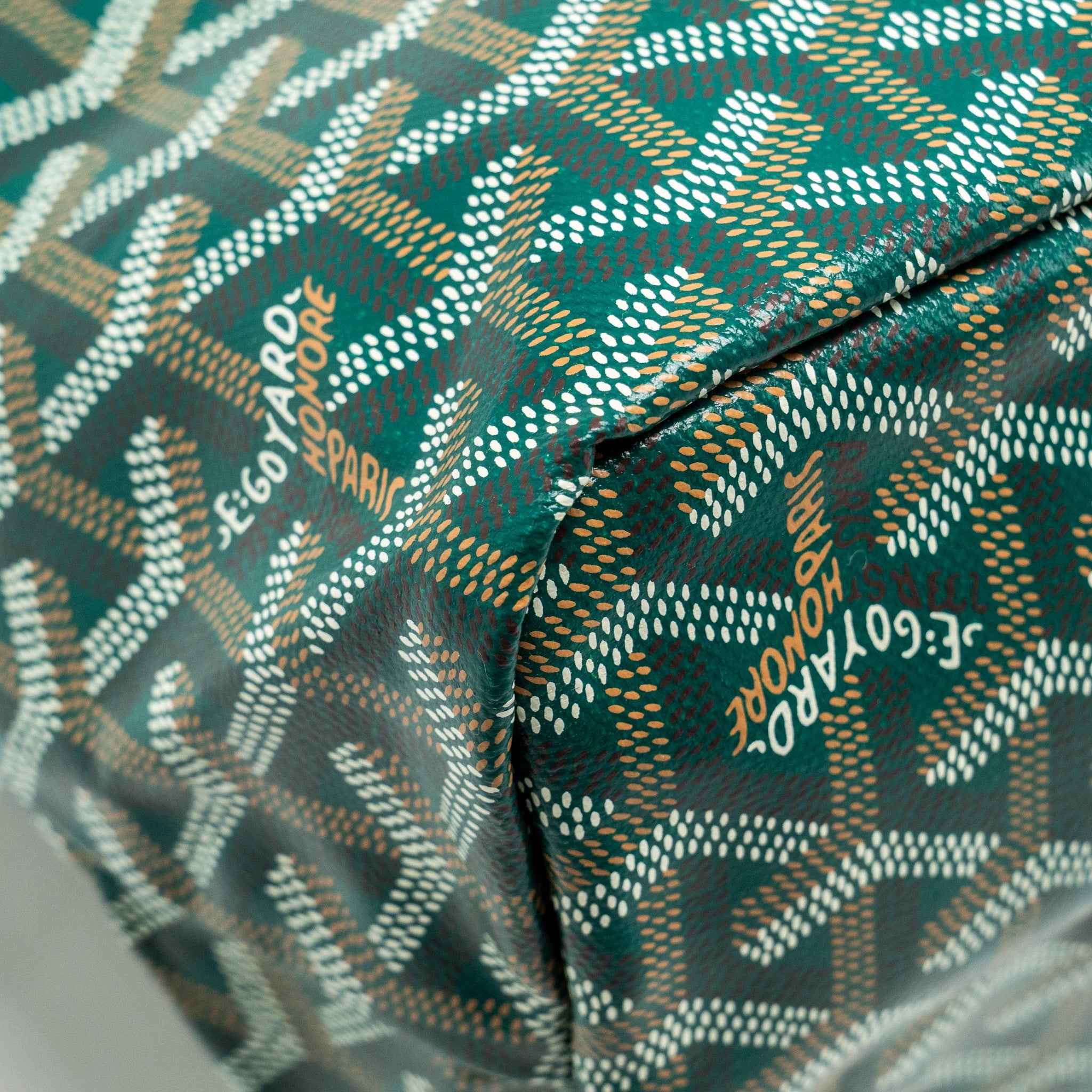 GOYARD BOHEME HOBO BAG GOYARDINE CANVAS / CALFSKIN GREEN