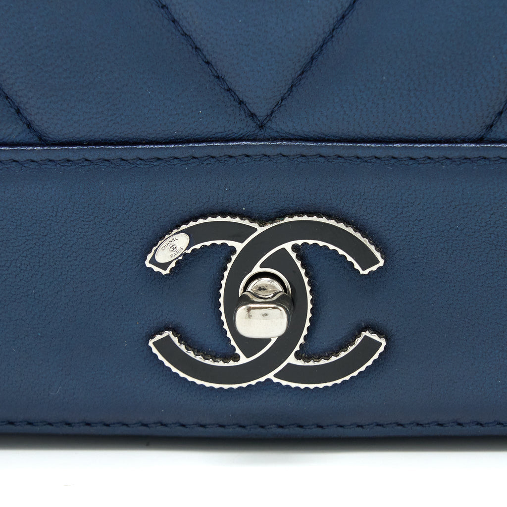 CHANEL MADEMOISELLE FLAP BAG LAMBSKIN NAVY SHW
