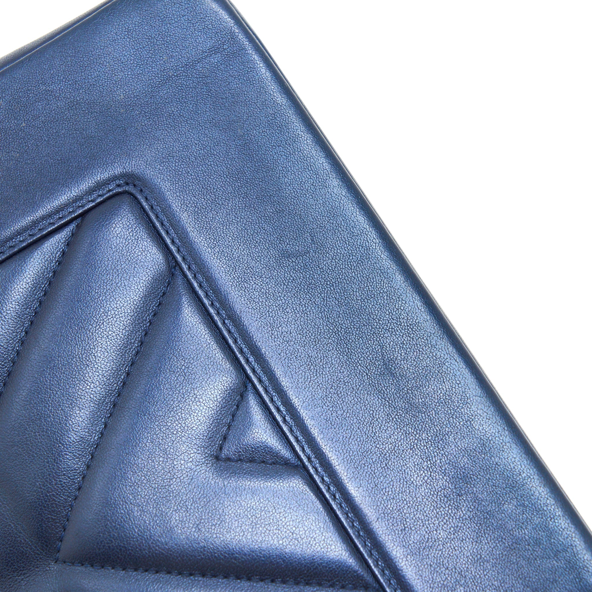 CHANEL MADEMOISELLE FLAP BAG LAMBSKIN NAVY SHW