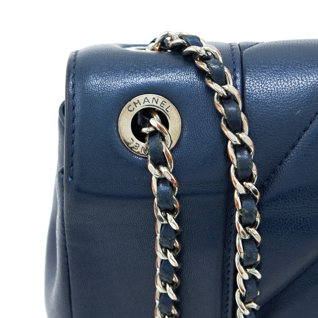 CHANEL MADEMOISELLE FLAP BAG LAMBSKIN NAVY SHW
