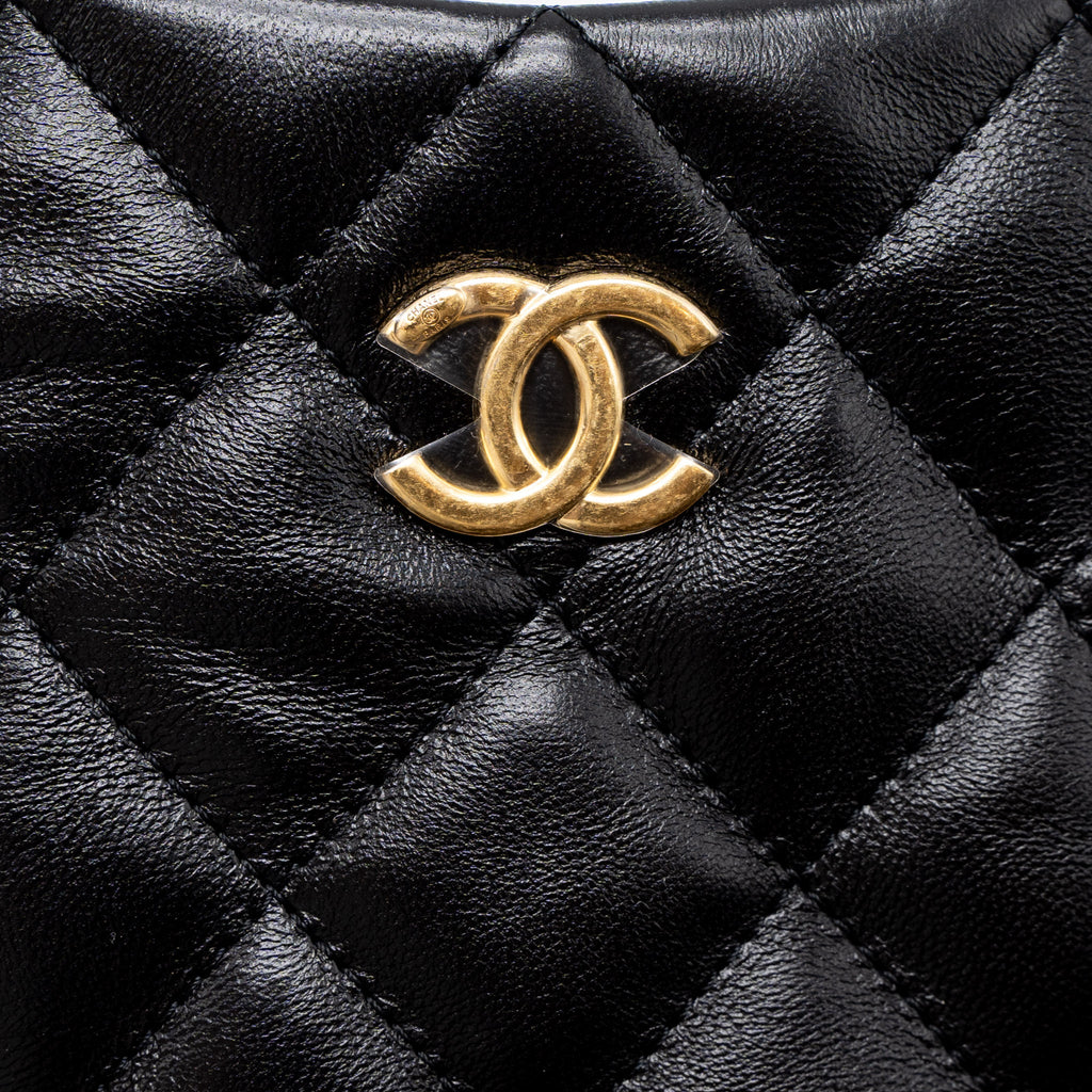 CHANEL 22K HOBO SHOULDER BAG LAMBSKIN BLACK GHW (MICROCHIP)