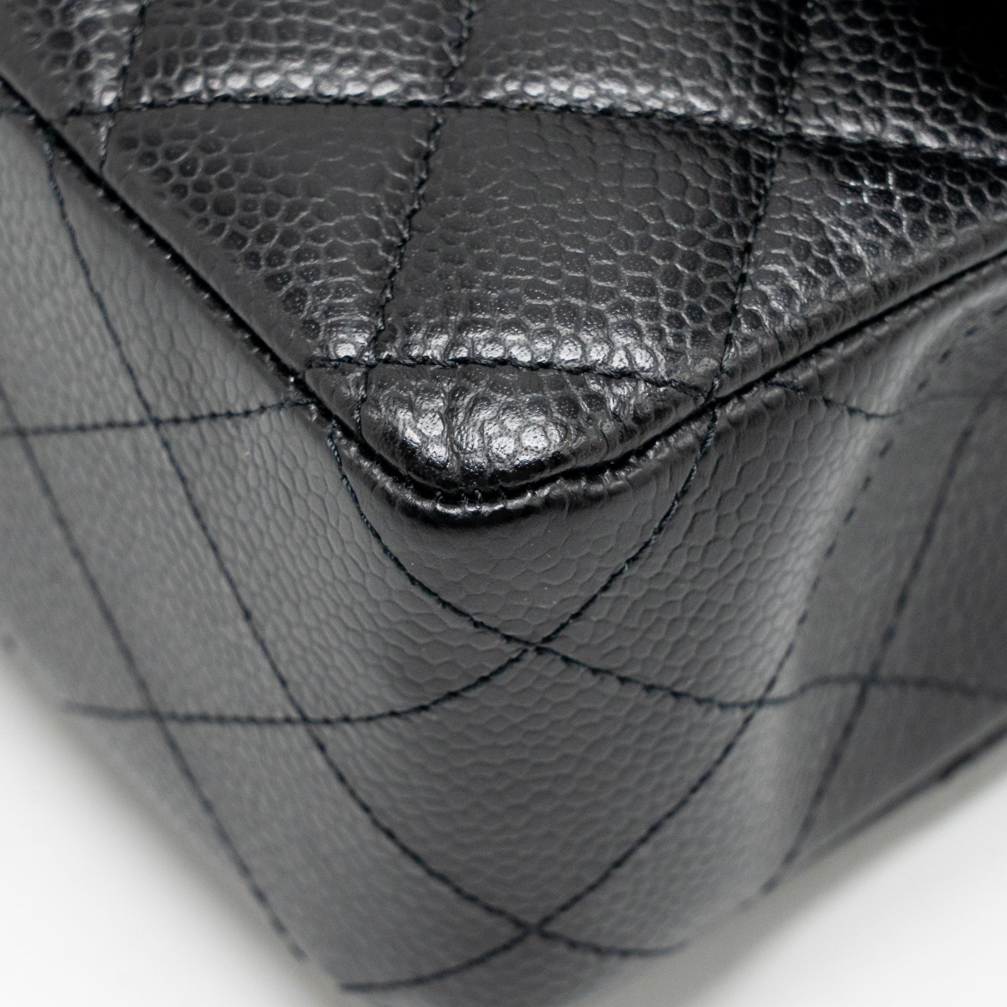 CHANEL MEDIUM CLASSIC DOUBLE FLAP BAG CAVIAR BLACK GHW (MICROCHIP)