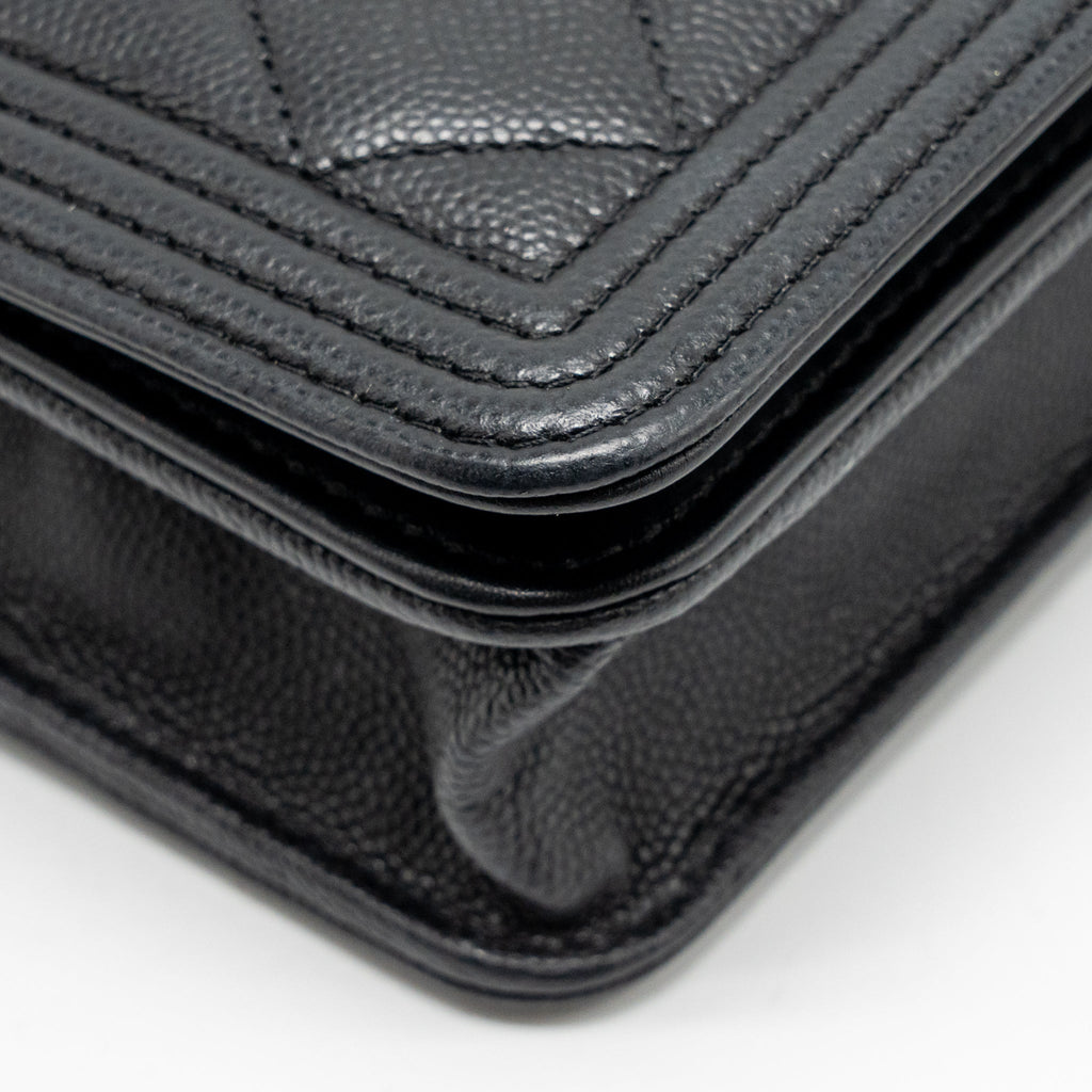 CHANEL BOY WALLET ON CHAIN CAVIAR BLACK GHW (MICROCHIP)