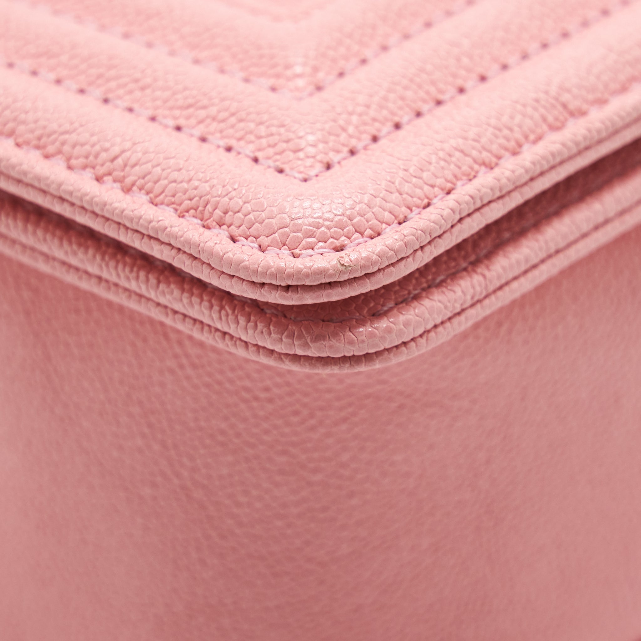CHANEL SMALL BOY CAVIAR LIGHT PINK LGHW