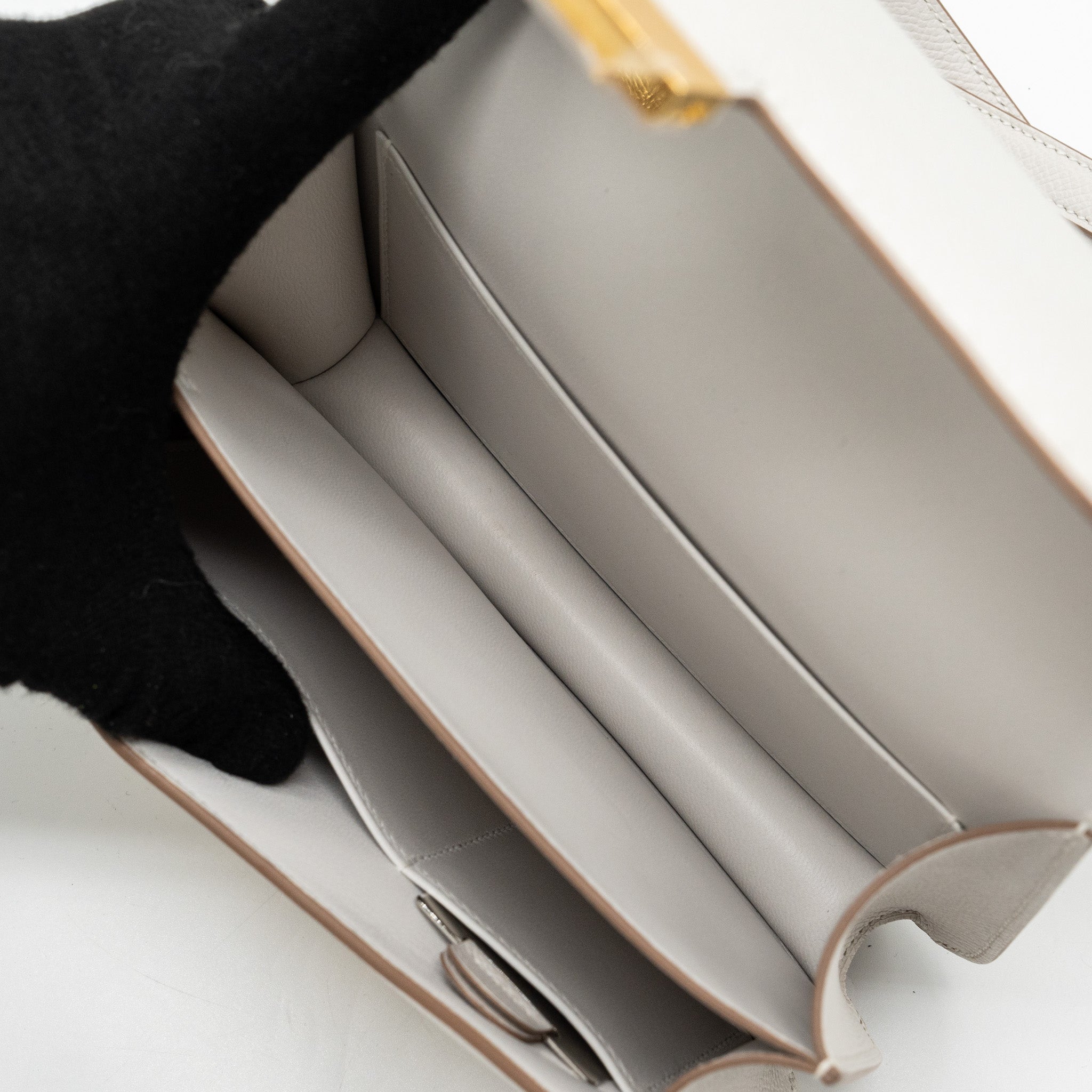 HERMES MINI CONSTANCE EPSOM GRIS PALE GHW