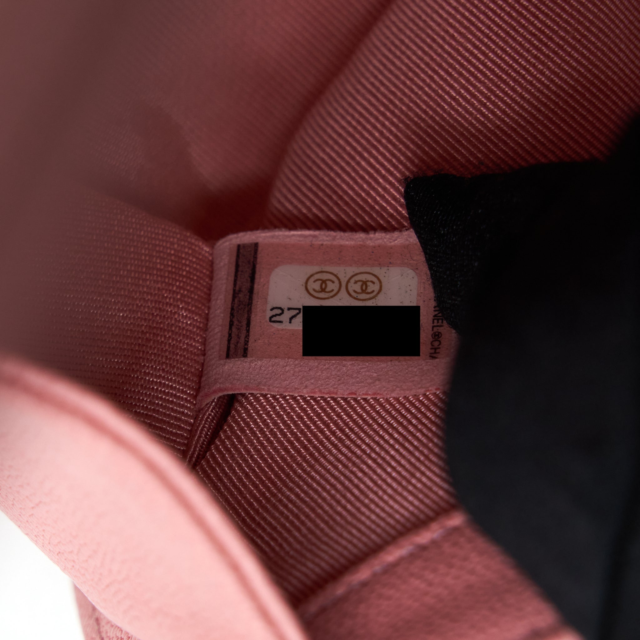 CHANEL SMALL BOY CAVIAR LIGHT PINK LGHW