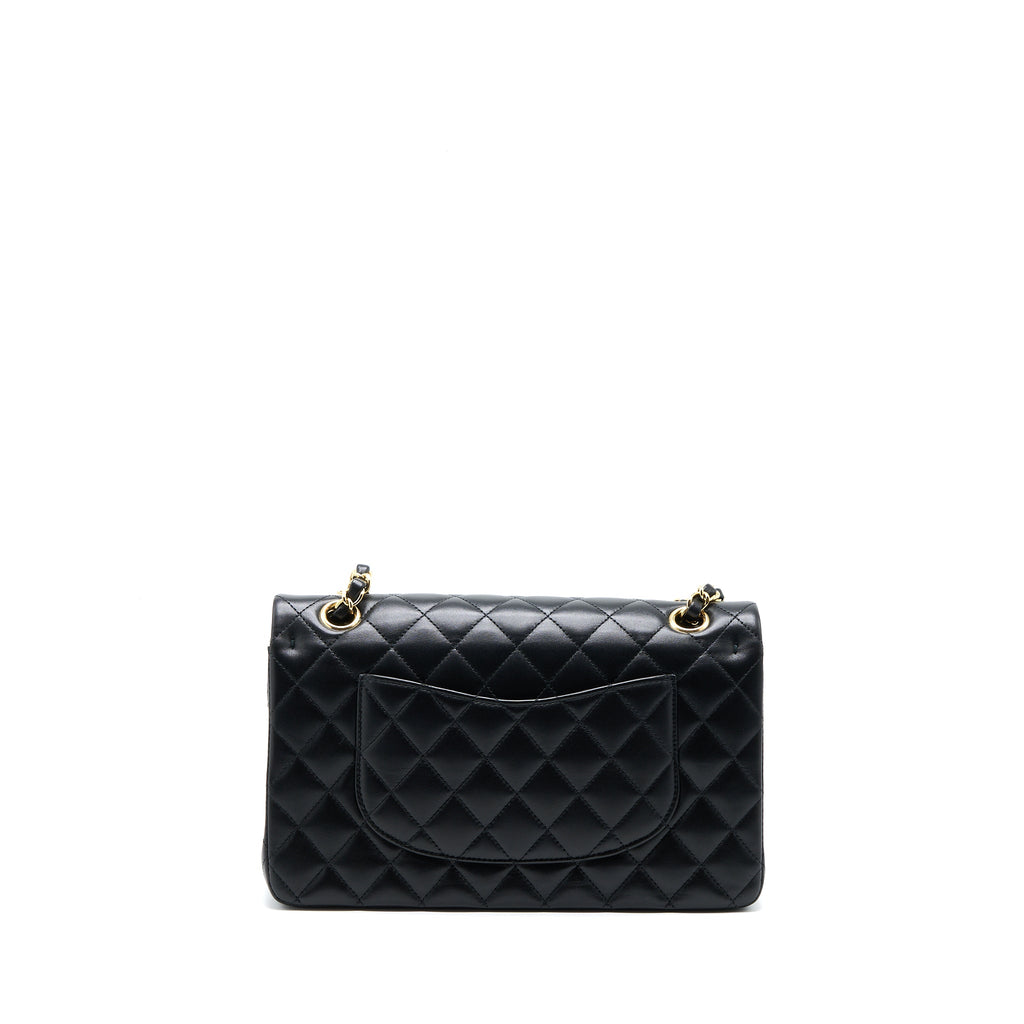 CHANEL MEDIUM CLASSIC DOUBLE FLAP BAG LAMBSKIN BLACK LGHW (MICROCHIP)