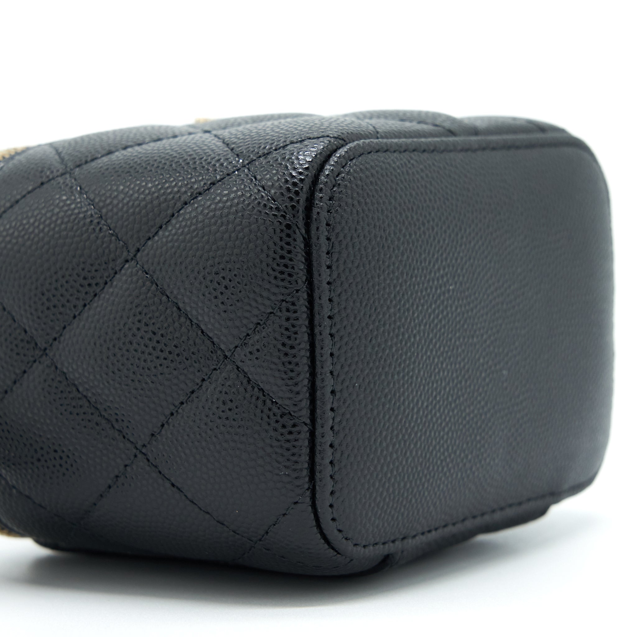 CHANEL MINI VANITY CASE CAVIAR BLACK LGHW