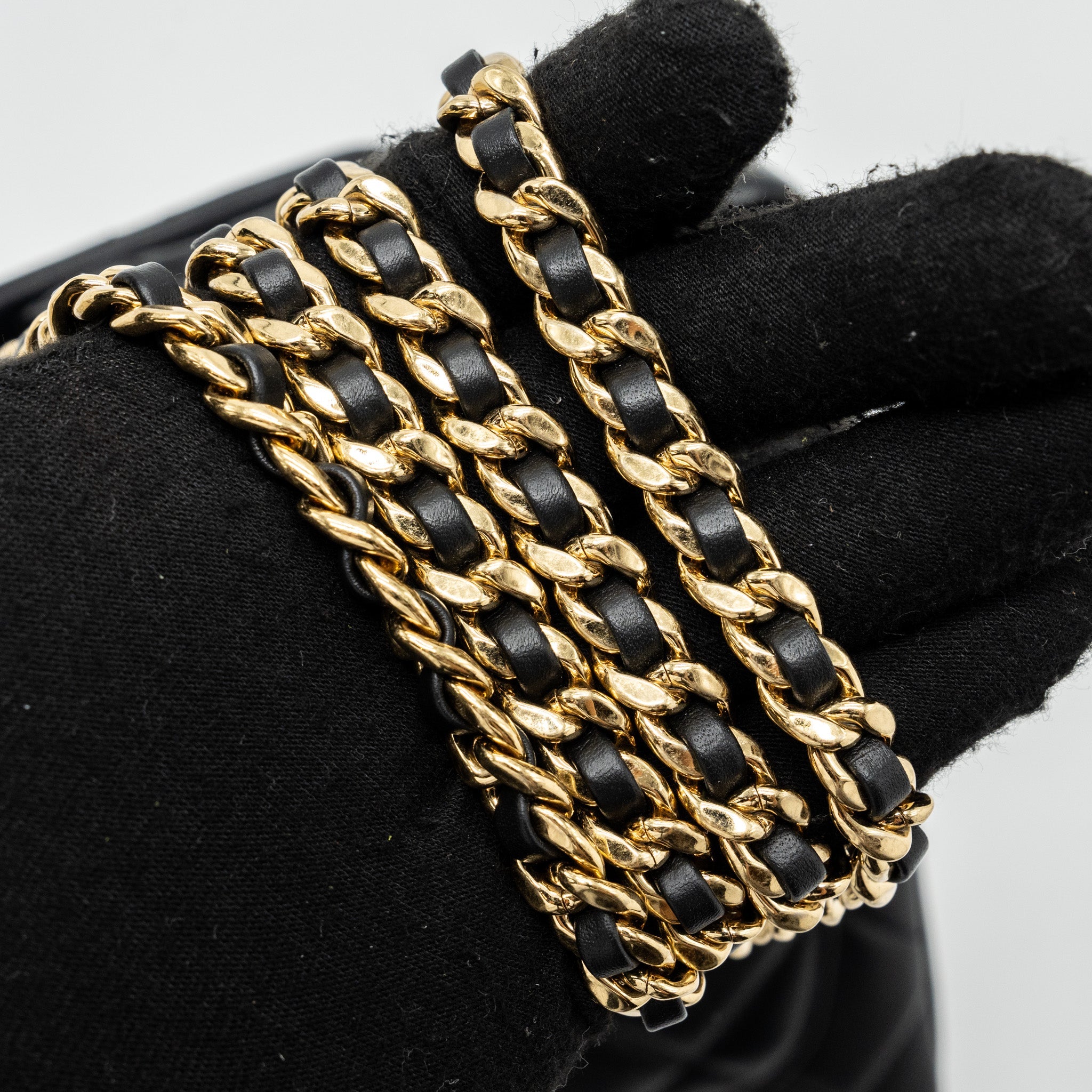 CHANEL LOGO CHAIN HANDLE FLAP BAG LAMBSKIN BLACK GHW(MICROCHIP)