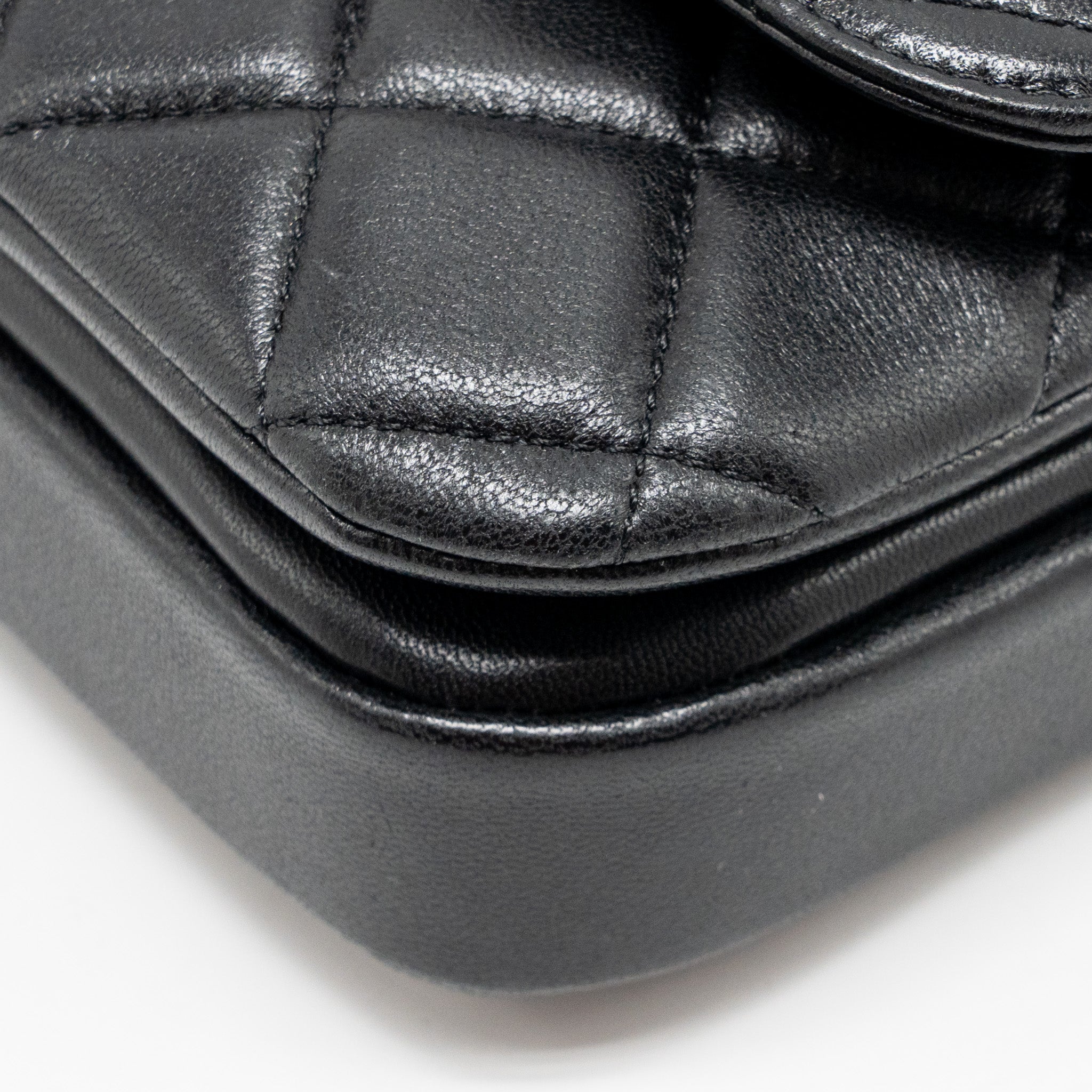 CHANEL 24S CC LOGO TOP HANDLE FLAP BAG WITH CHAIN LAMBSKIN BLACK GHW (MICROCHIP)